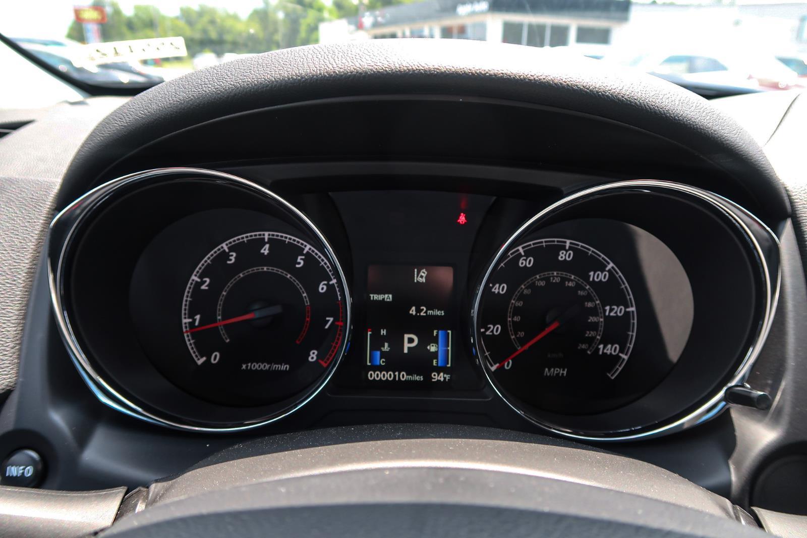 2025 Mitsubishi Outlander Sport LE