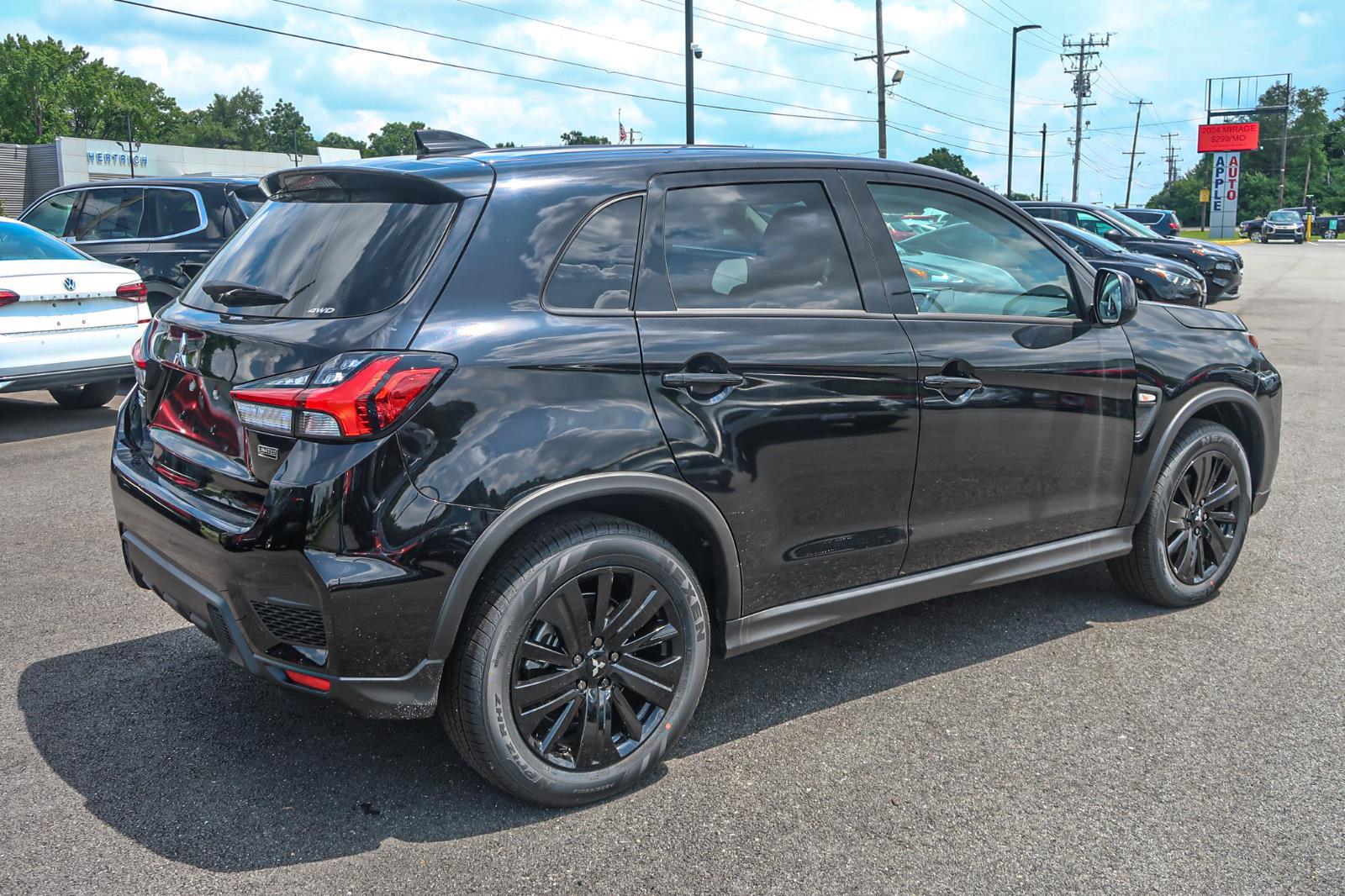 2025 Mitsubishi Outlander Sport LE