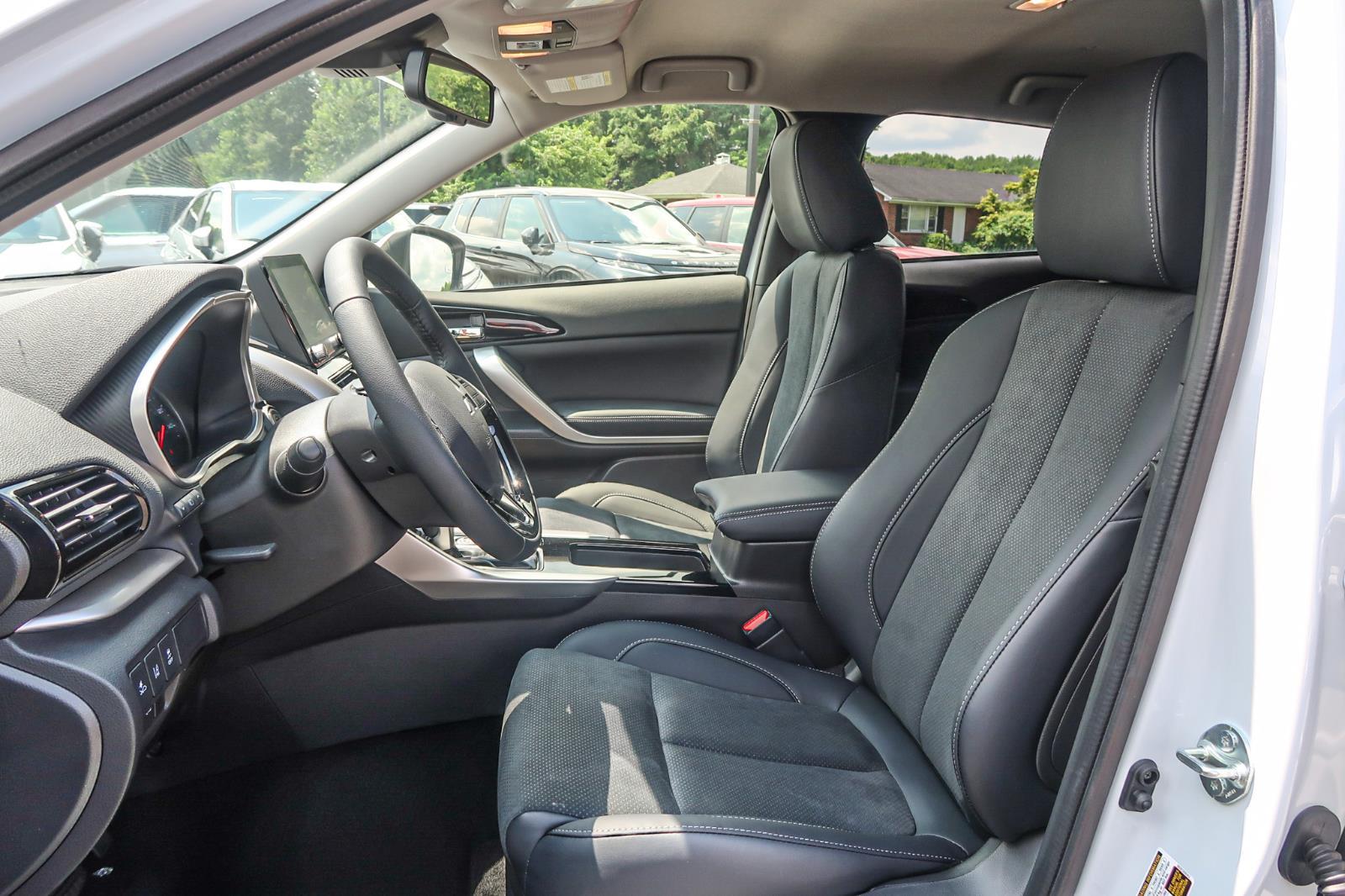 2025 Mitsubishi Eclipse Cross SE