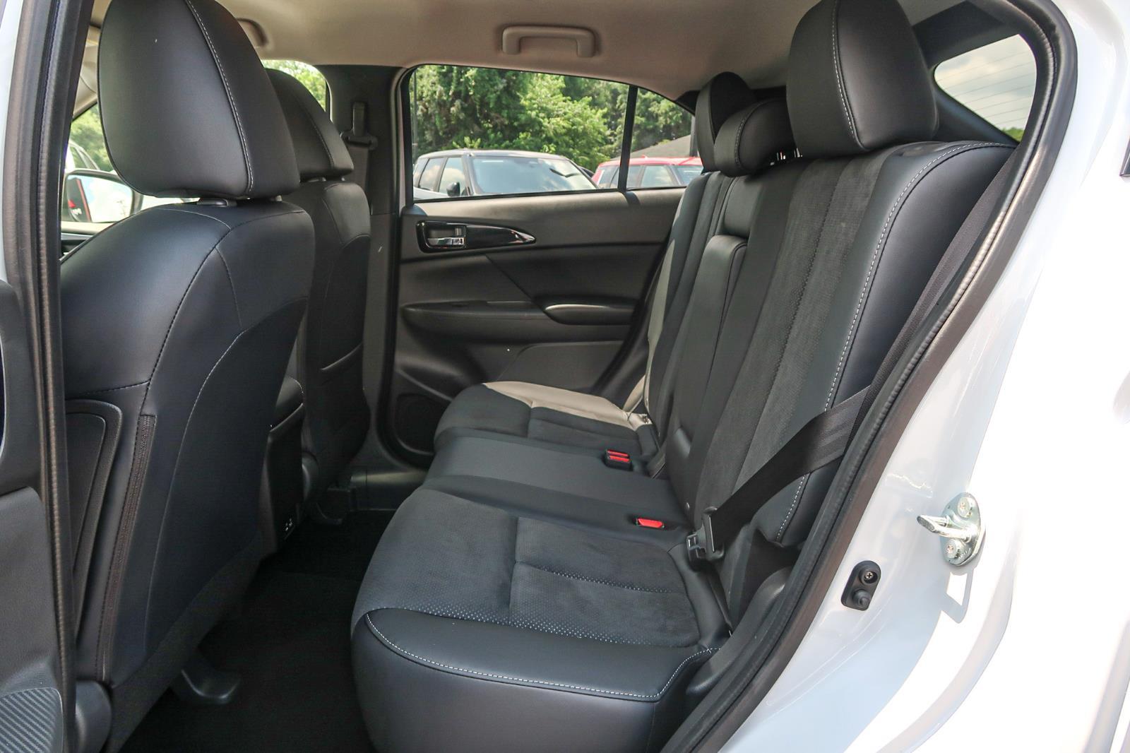 2025 Mitsubishi Eclipse Cross SE