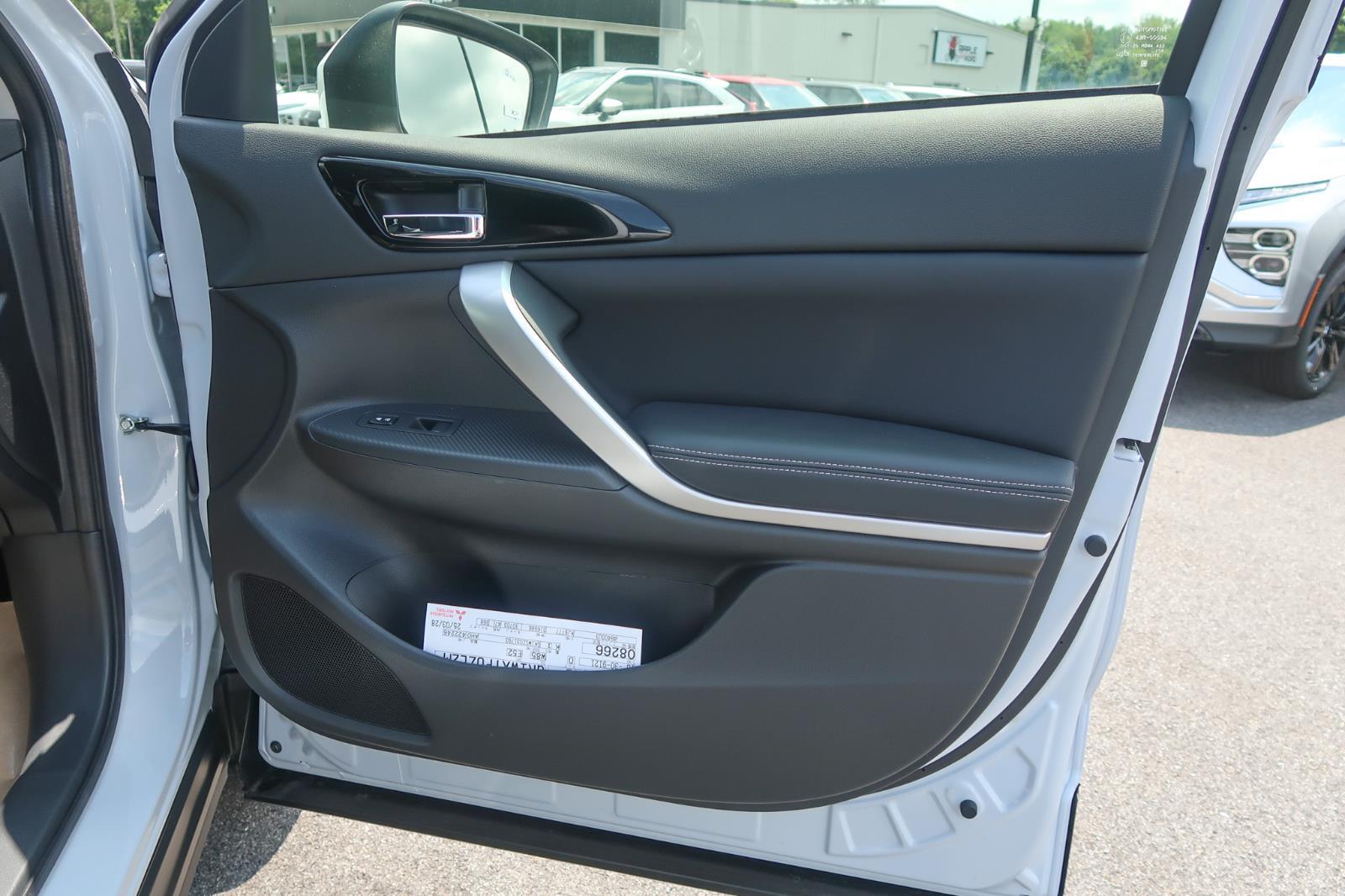 2025 Mitsubishi Eclipse Cross SE