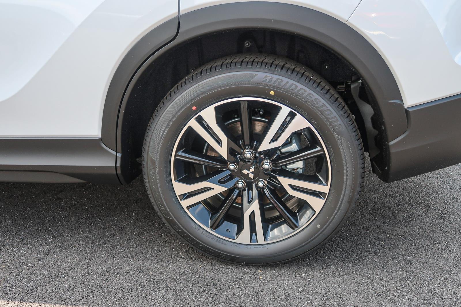 2025 Mitsubishi Eclipse Cross SE