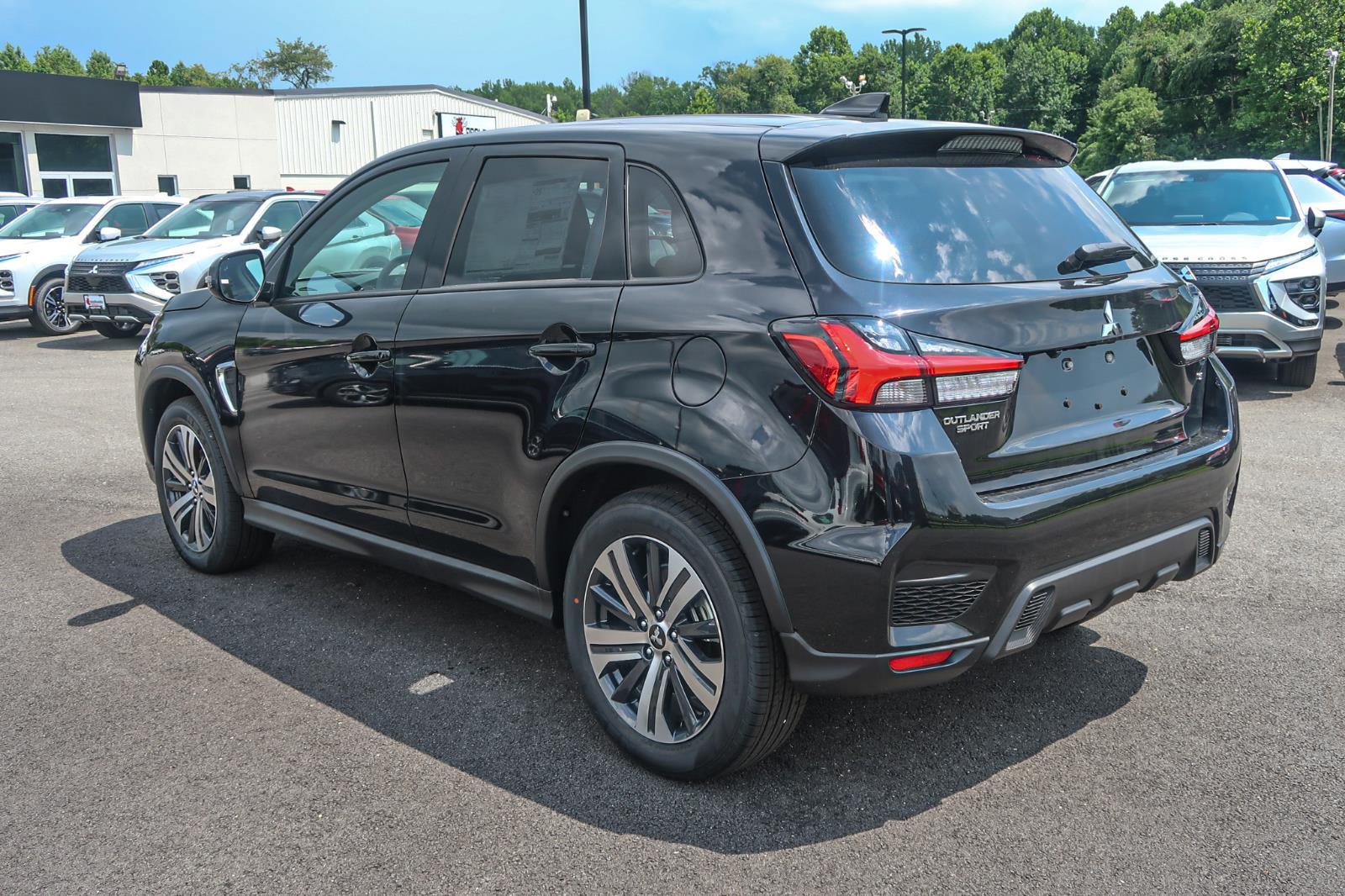 2025 Mitsubishi Outlander Sport SE