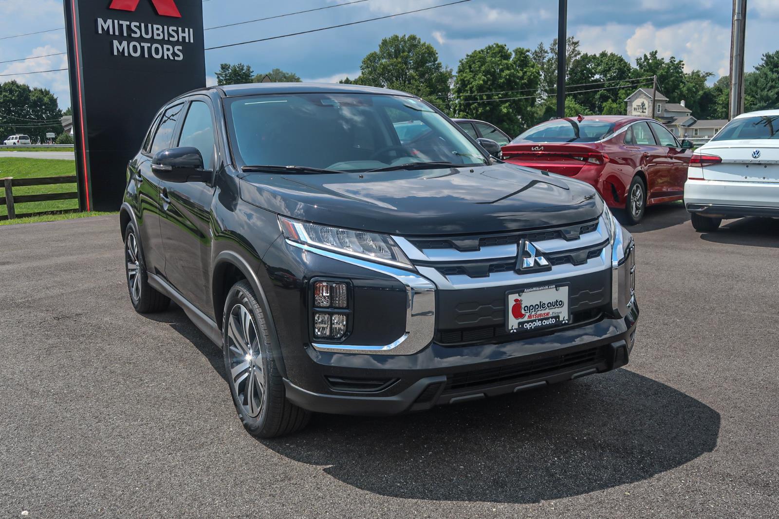 2025 Mitsubishi Outlander Sport SE