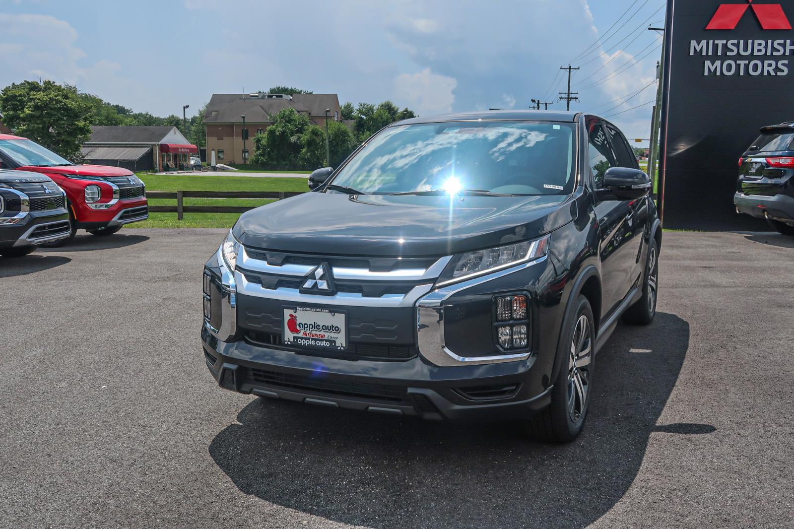 2025 Mitsubishi Outlander Sport SE