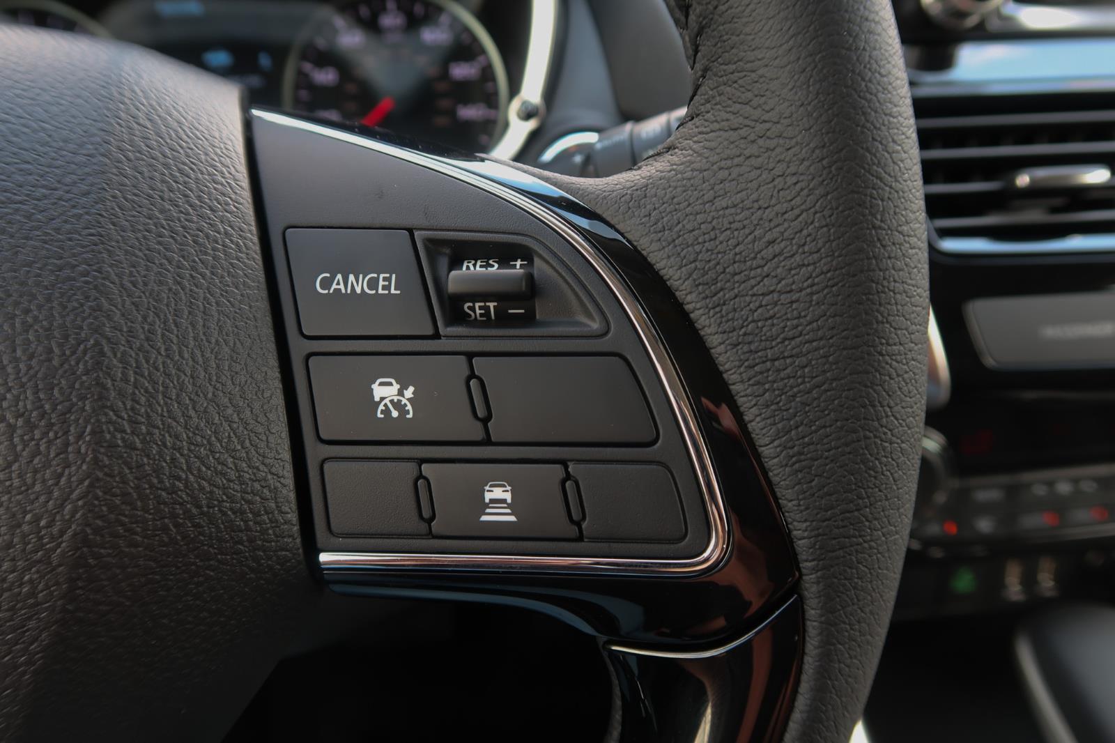 2025 Mitsubishi Eclipse Cross SE