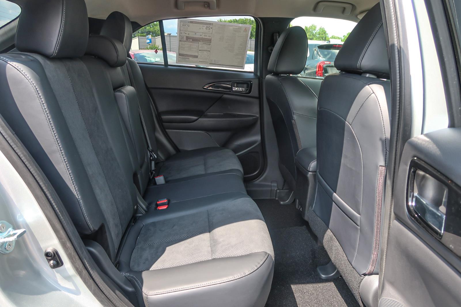 2025 Mitsubishi Eclipse Cross SE