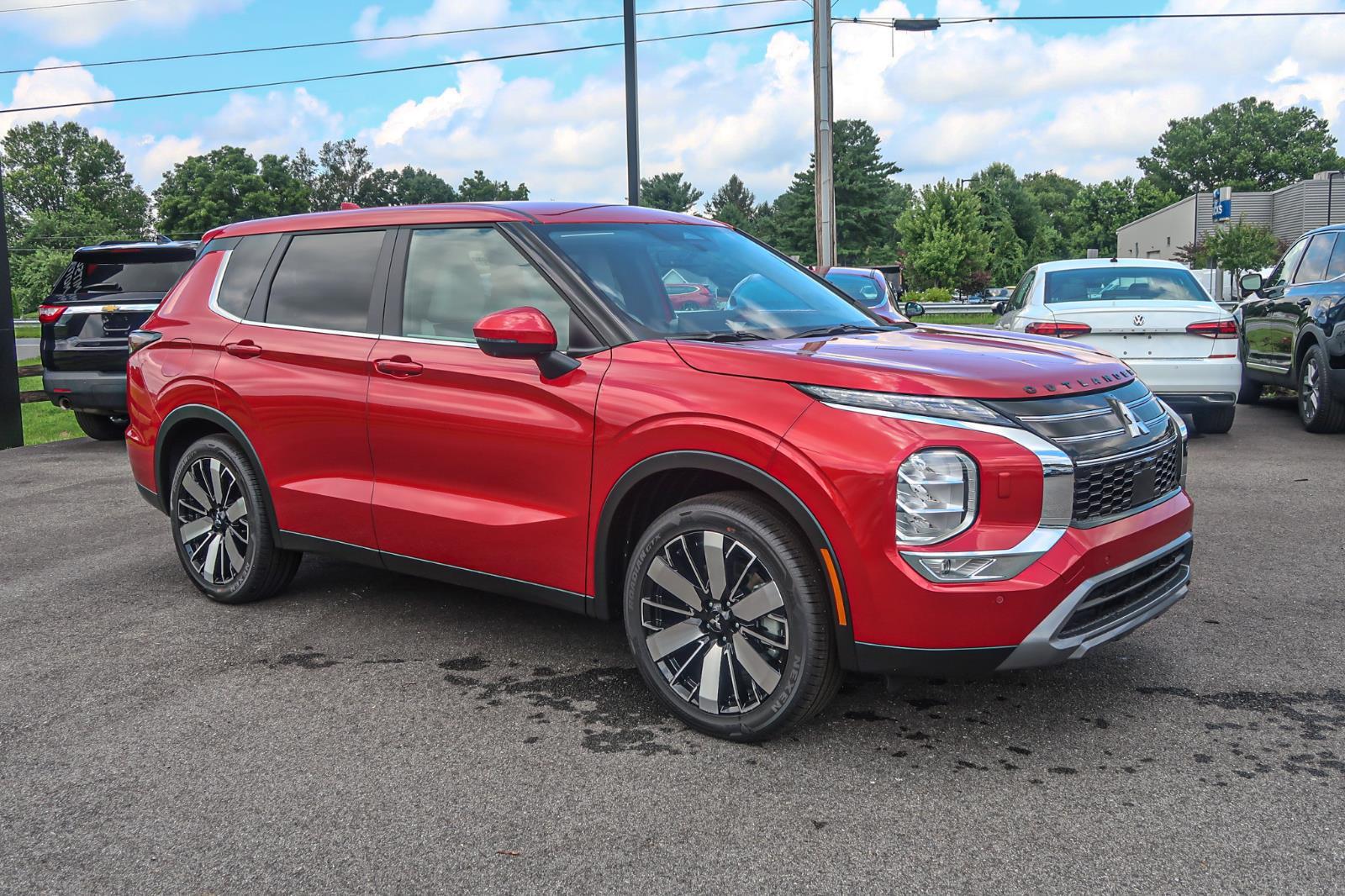 2025 Mitsubishi Outlander SE
