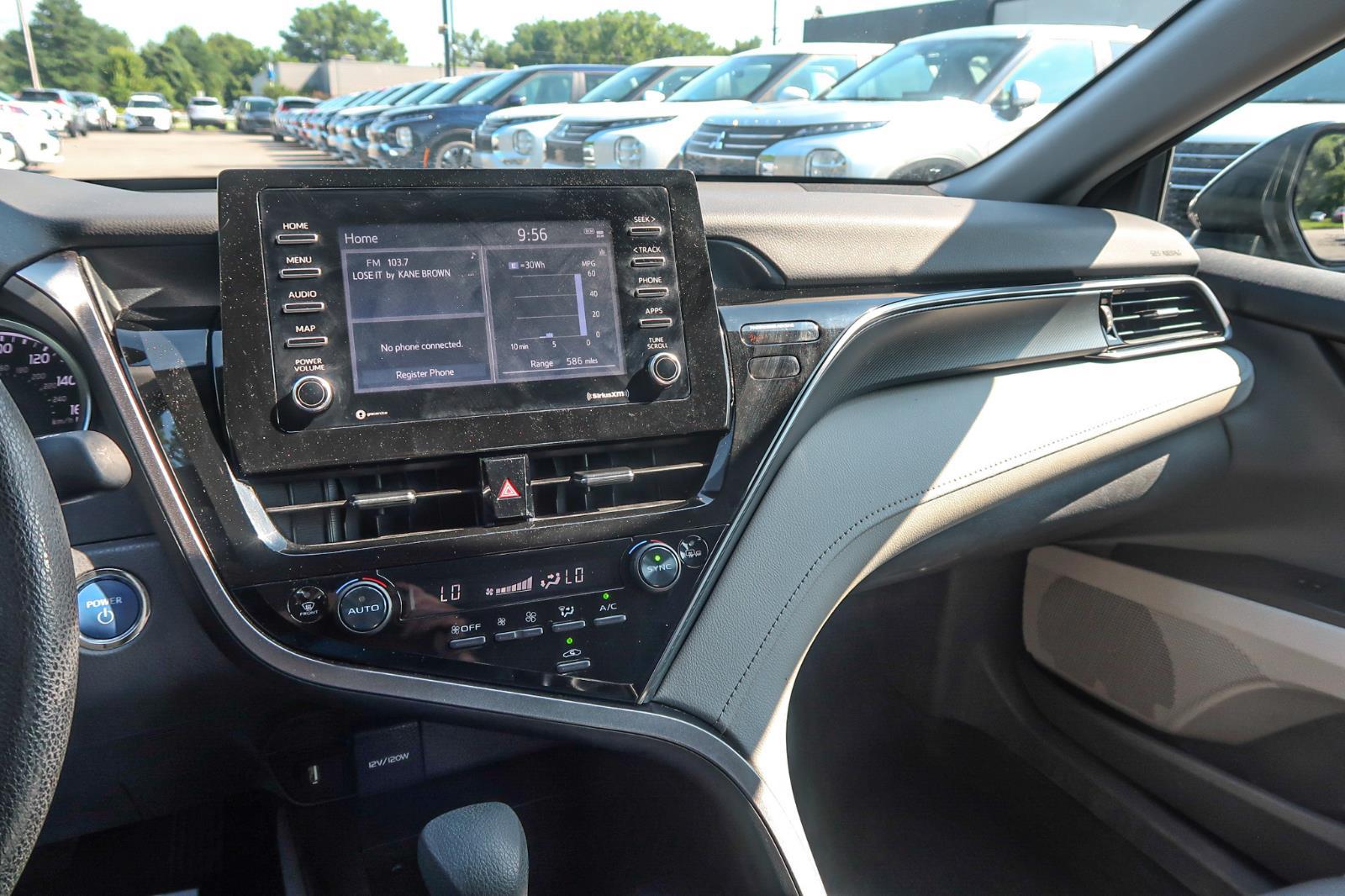 2023 Toyota Camry Hybrid LE