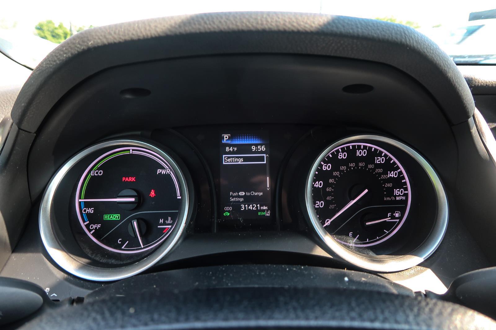 2023 Toyota Camry Hybrid LE