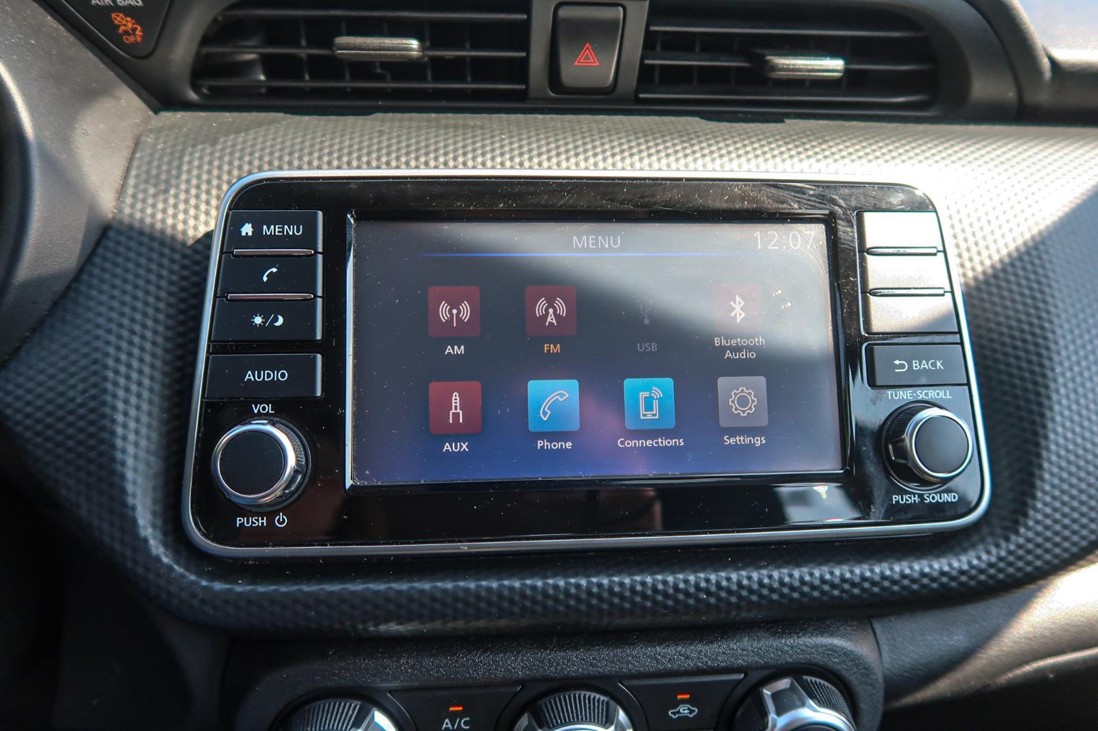 2021 Nissan Kicks S