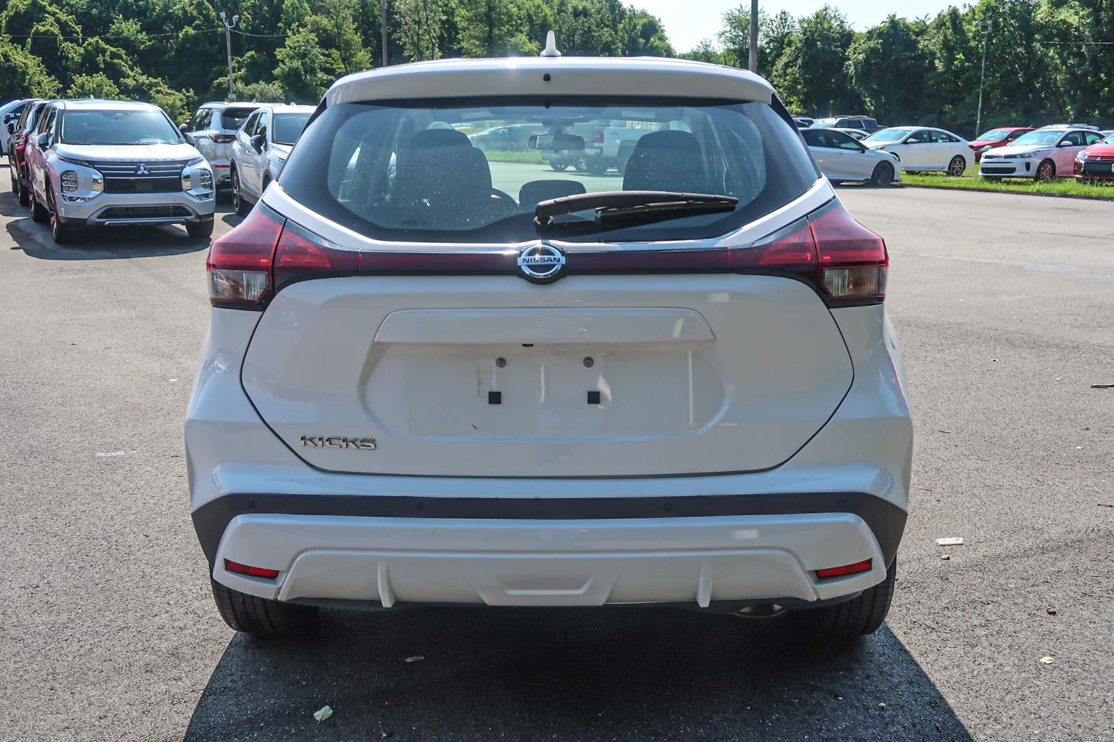 2021 Nissan Kicks S