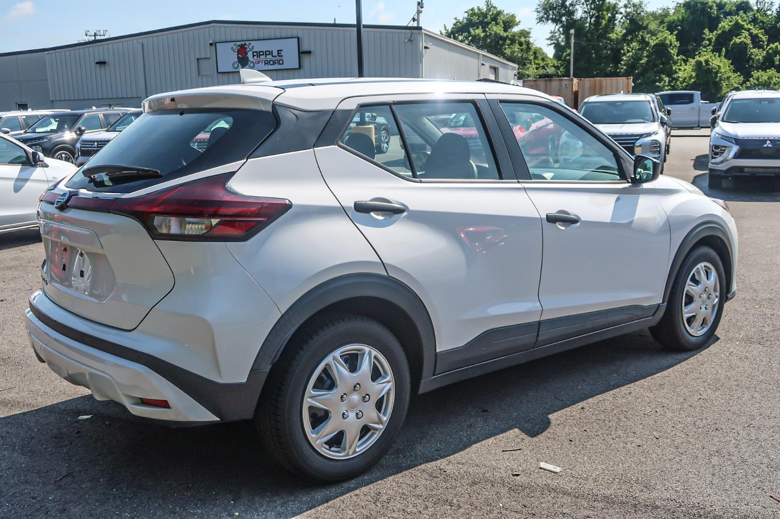 2021 Nissan Kicks S