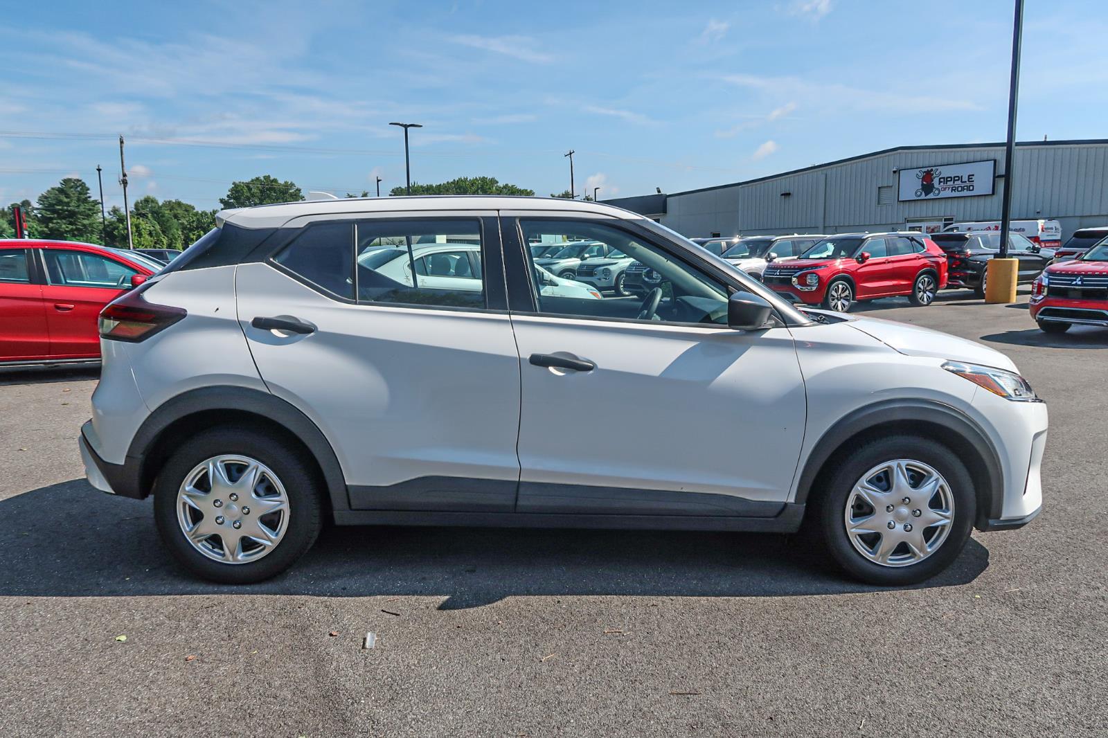 2021 Nissan Kicks S
