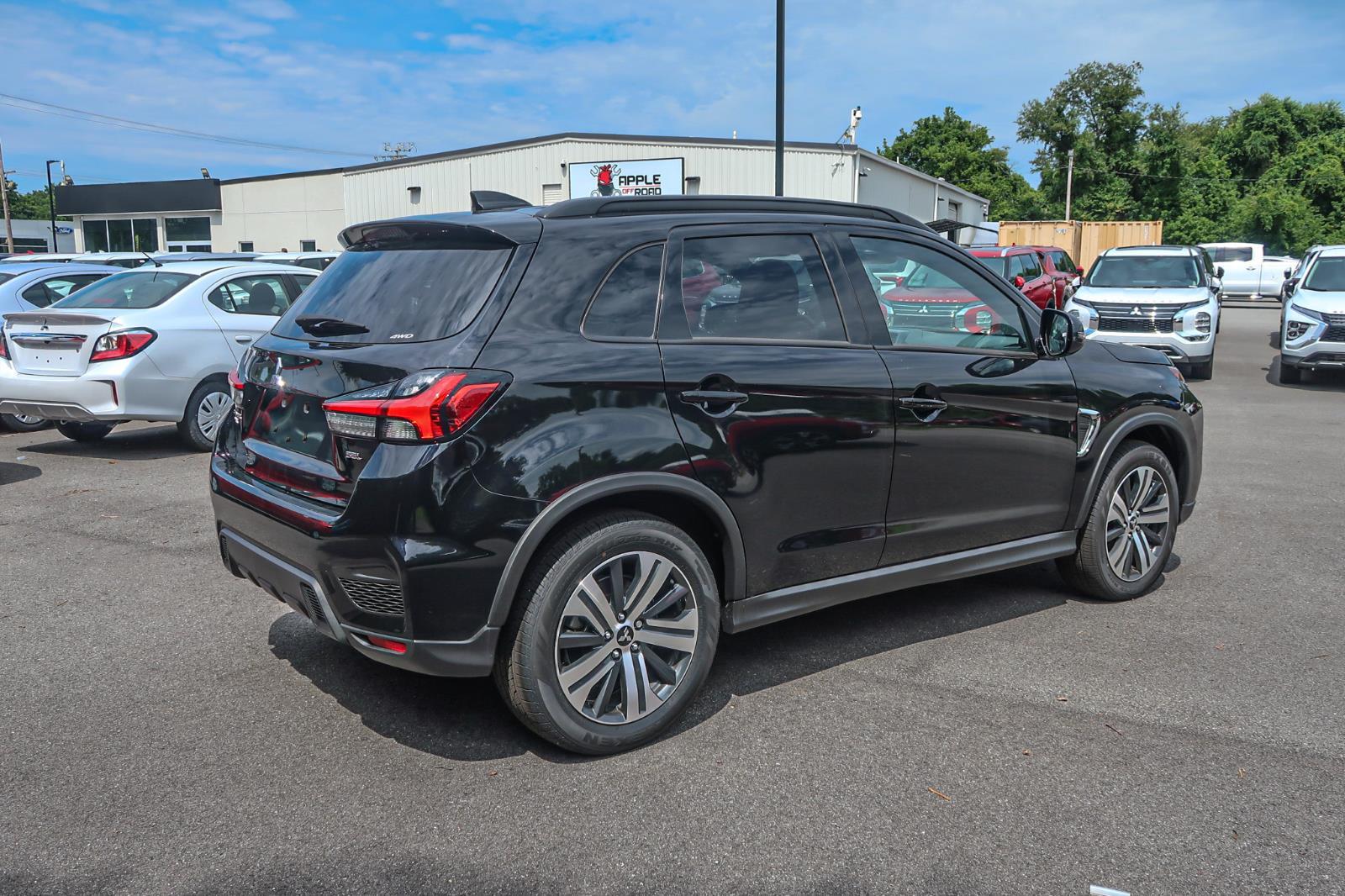 2024 Mitsubishi Outlander Sport SEL