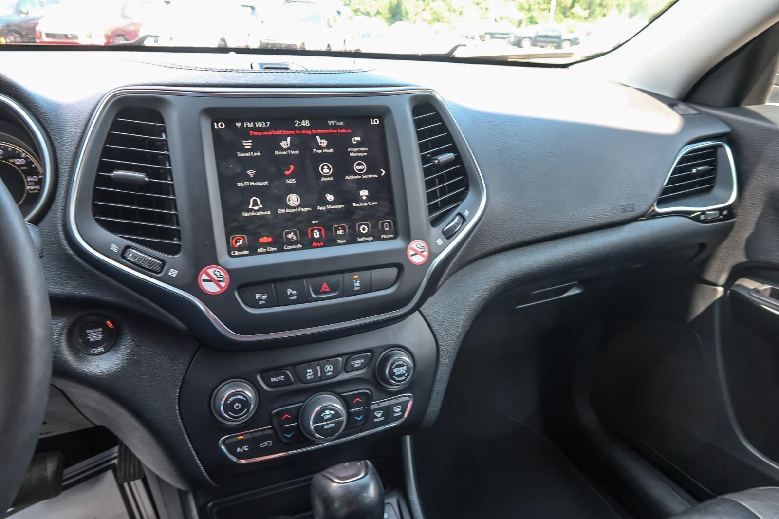 2023 Jeep Cherokee Altitude Lux
