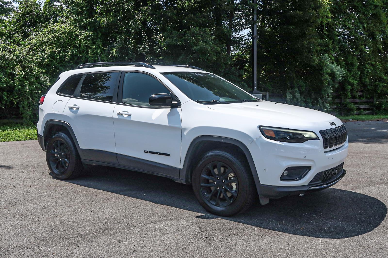 2023 Jeep Cherokee Altitude Lux