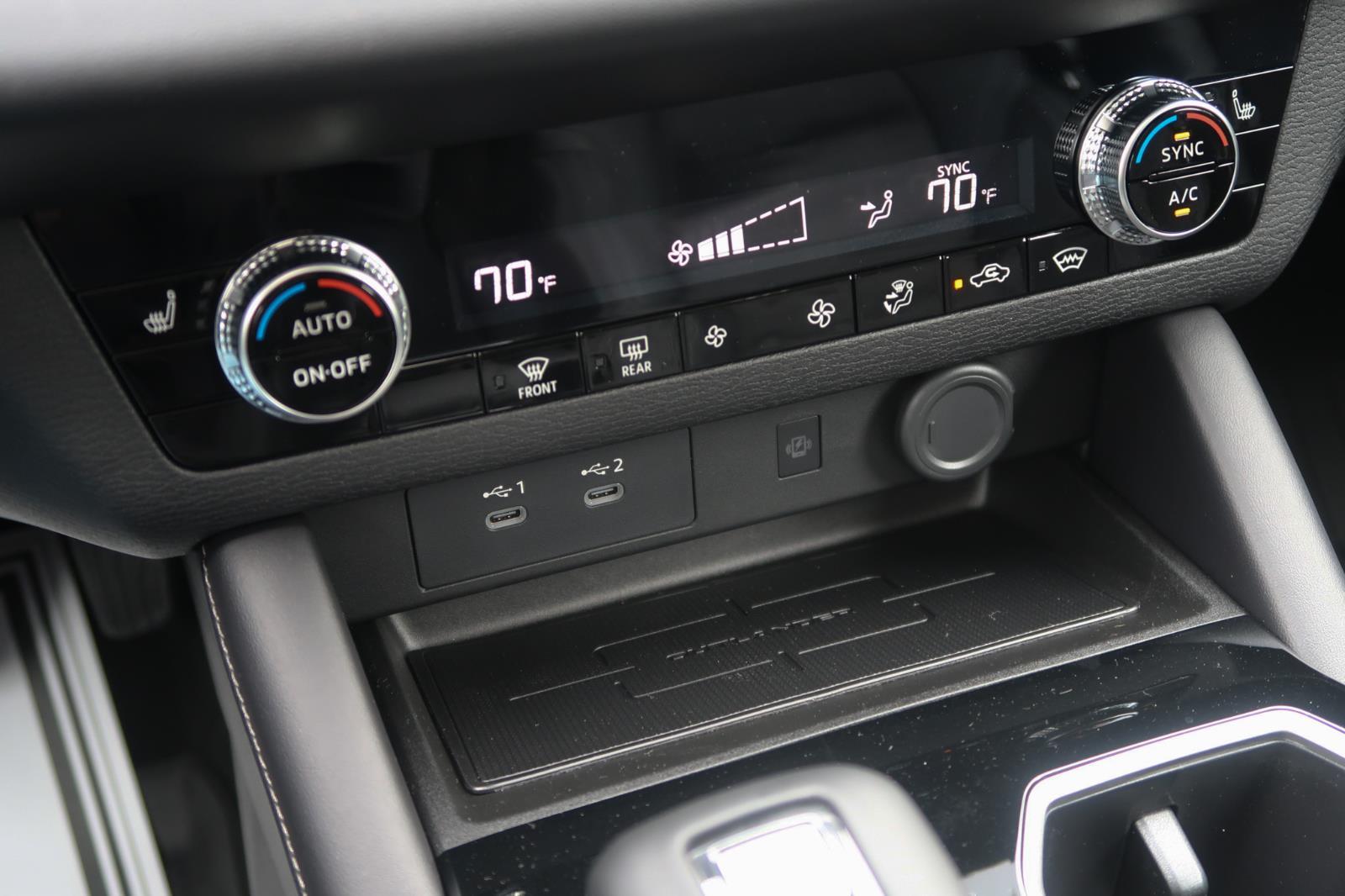 2025 Mitsubishi Outlander Trail Edition