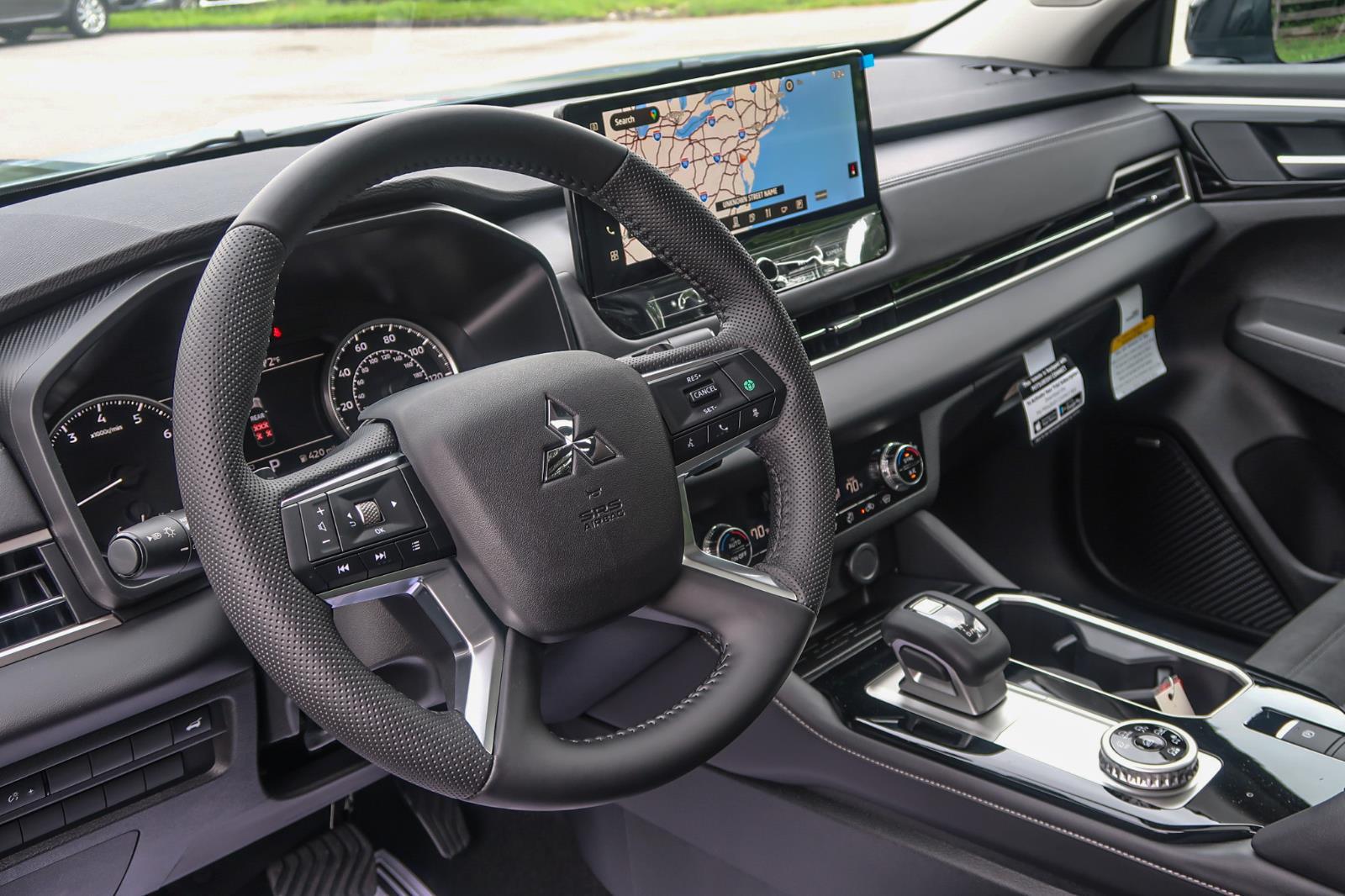 2025 Mitsubishi Outlander Trail Edition