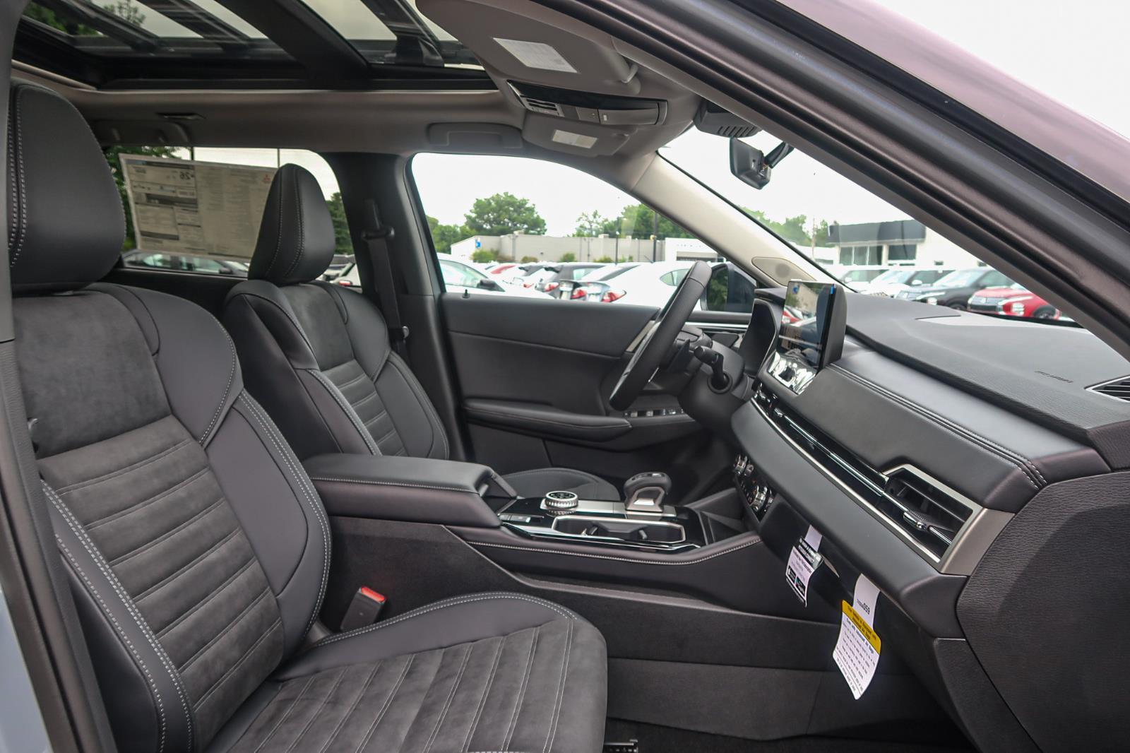 2025 Mitsubishi Outlander Trail Edition