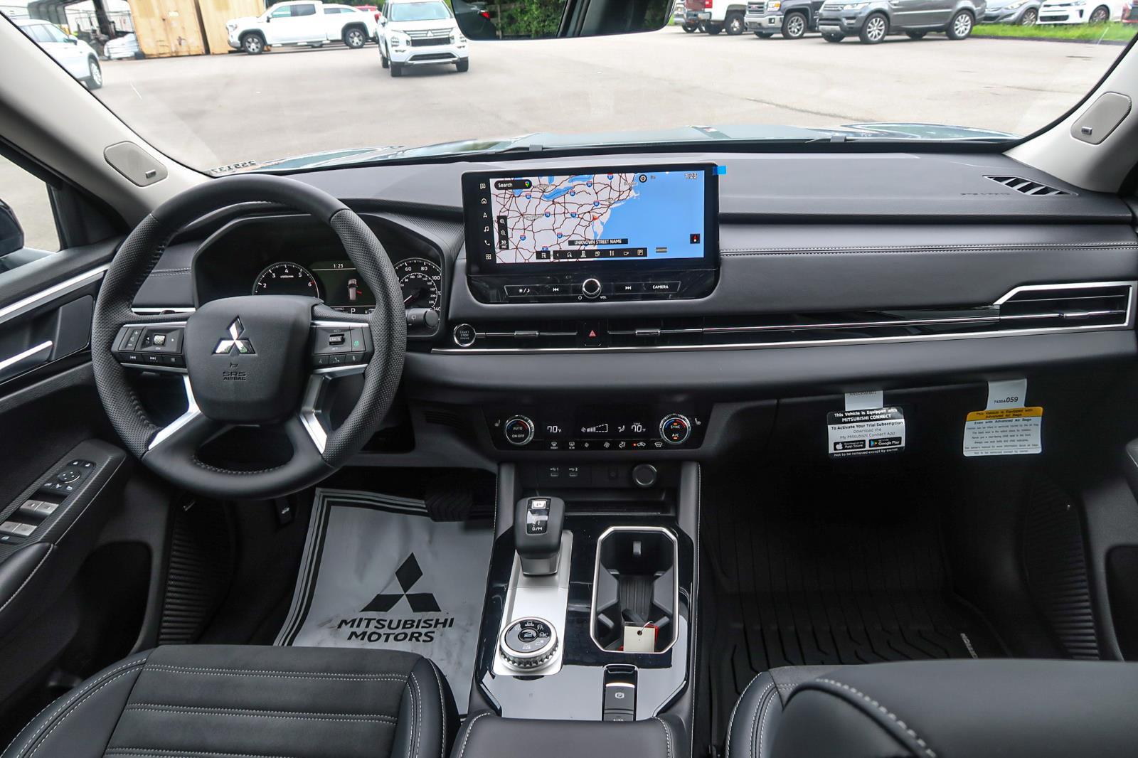 2025 Mitsubishi Outlander Trail Edition