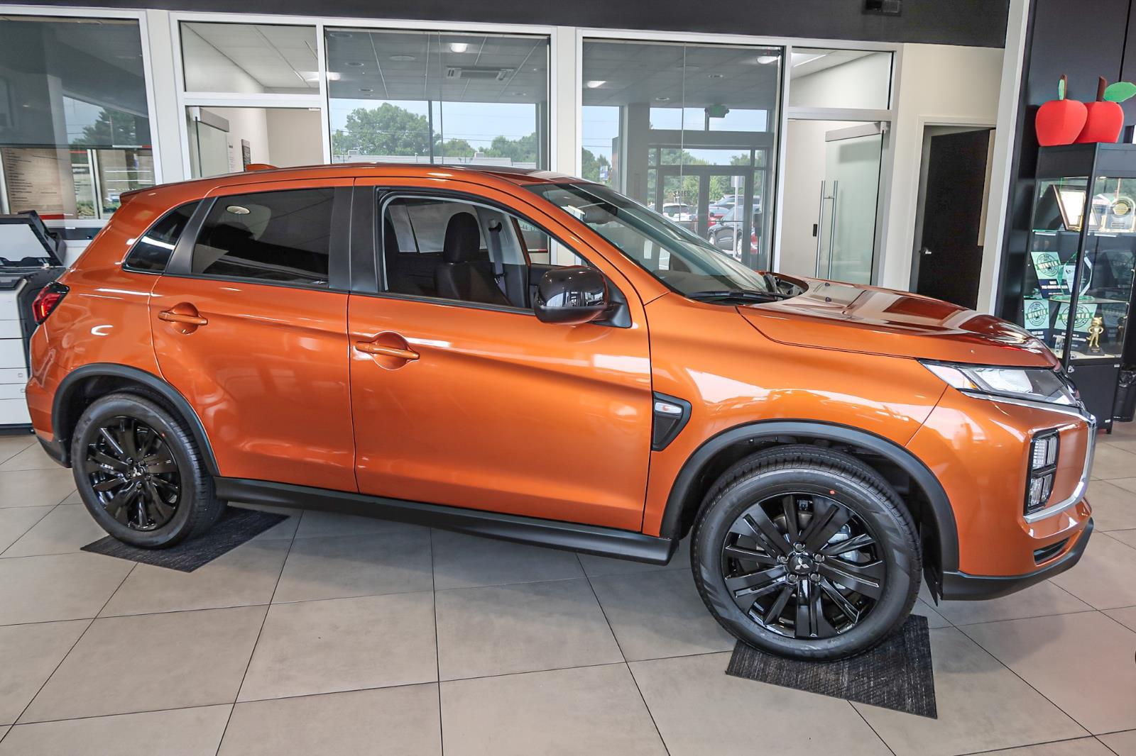 2025 Mitsubishi Outlander Sport LE