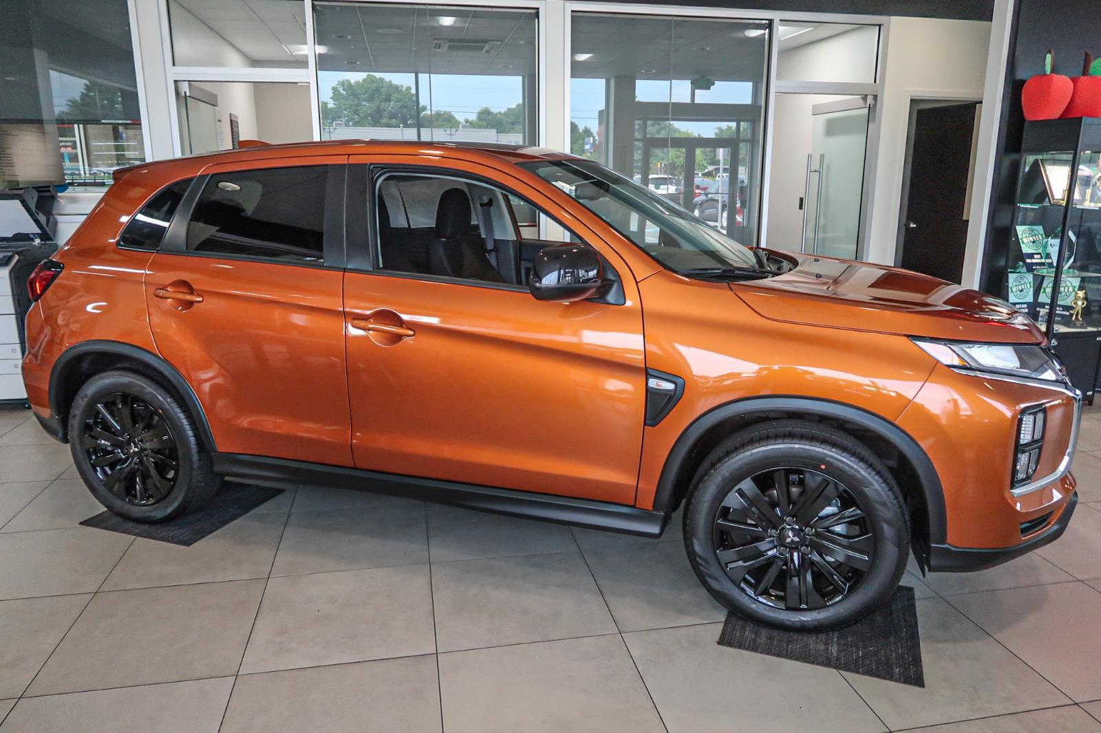 2025 Mitsubishi Outlander Sport LE