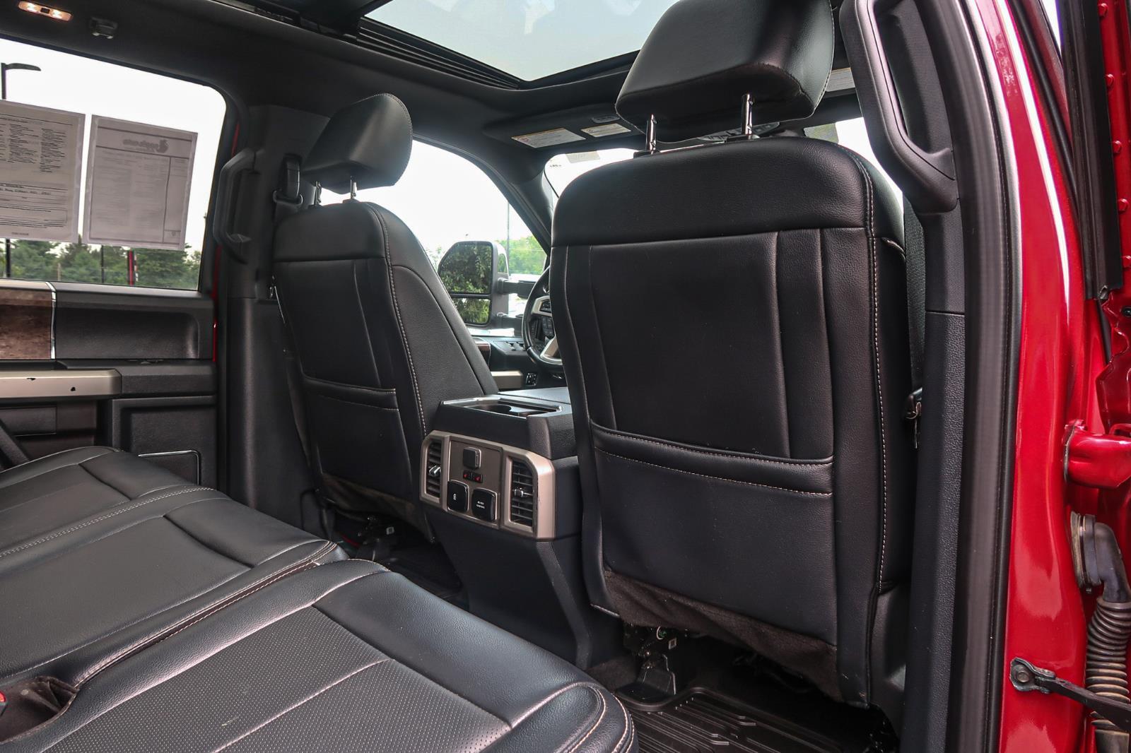 2022 Ford F-350 Super Duty Lariat