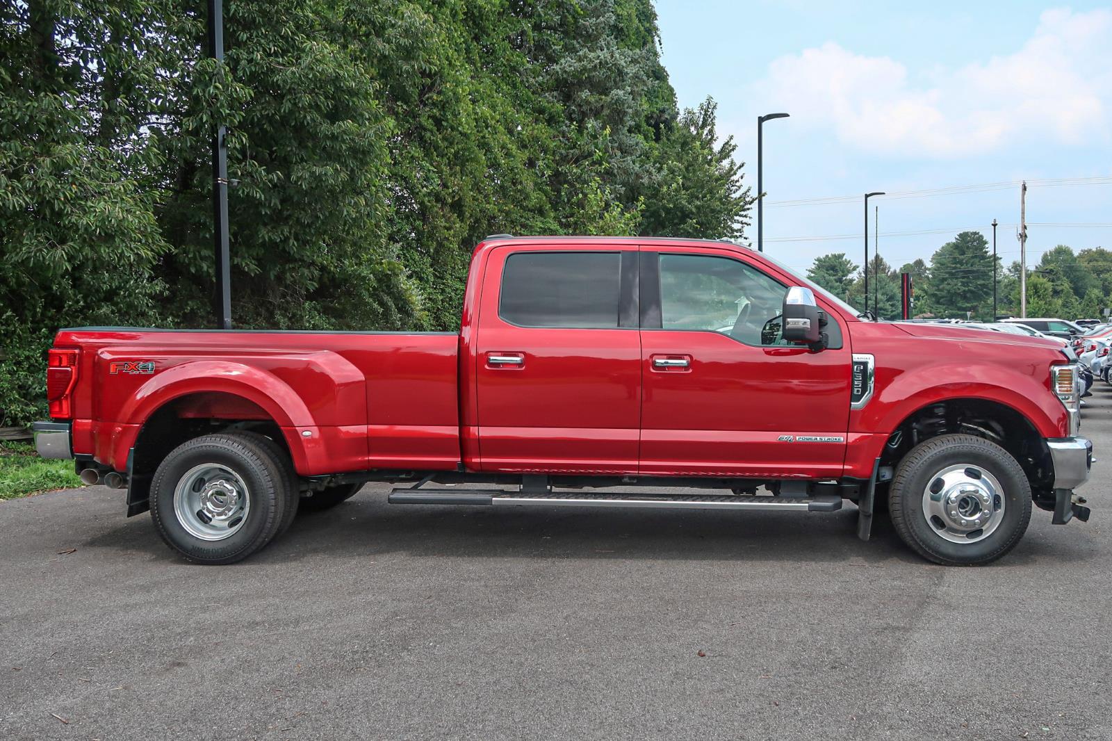 2022 Ford F-350 Super Duty Lariat