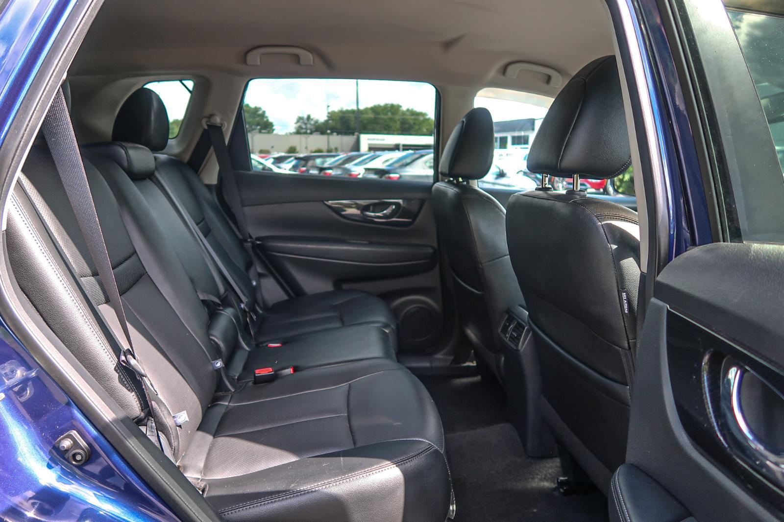 2020 Nissan Rogue SL