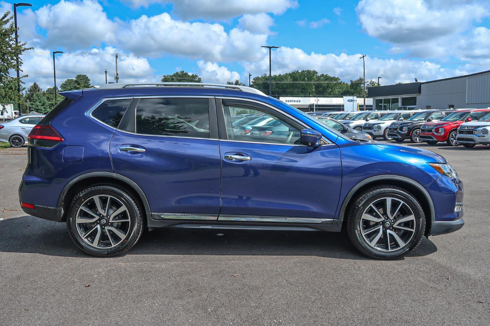 2020 Nissan Rogue SL