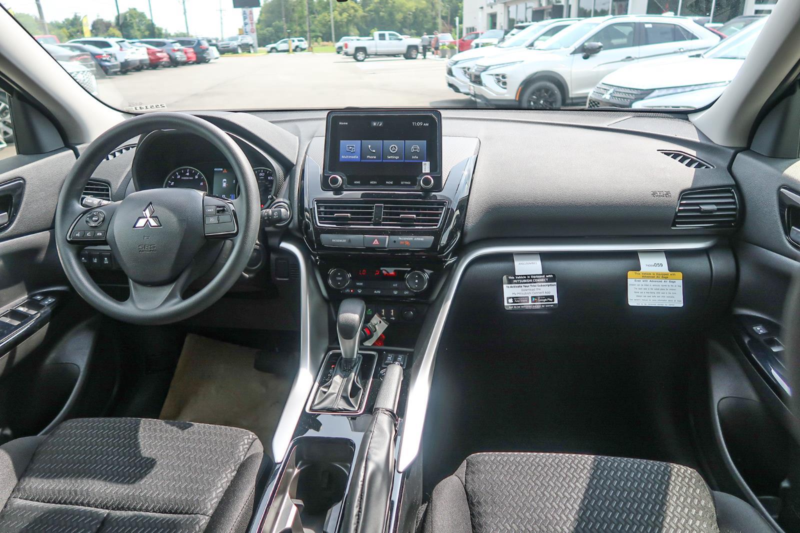 2025 Mitsubishi Eclipse Cross LE