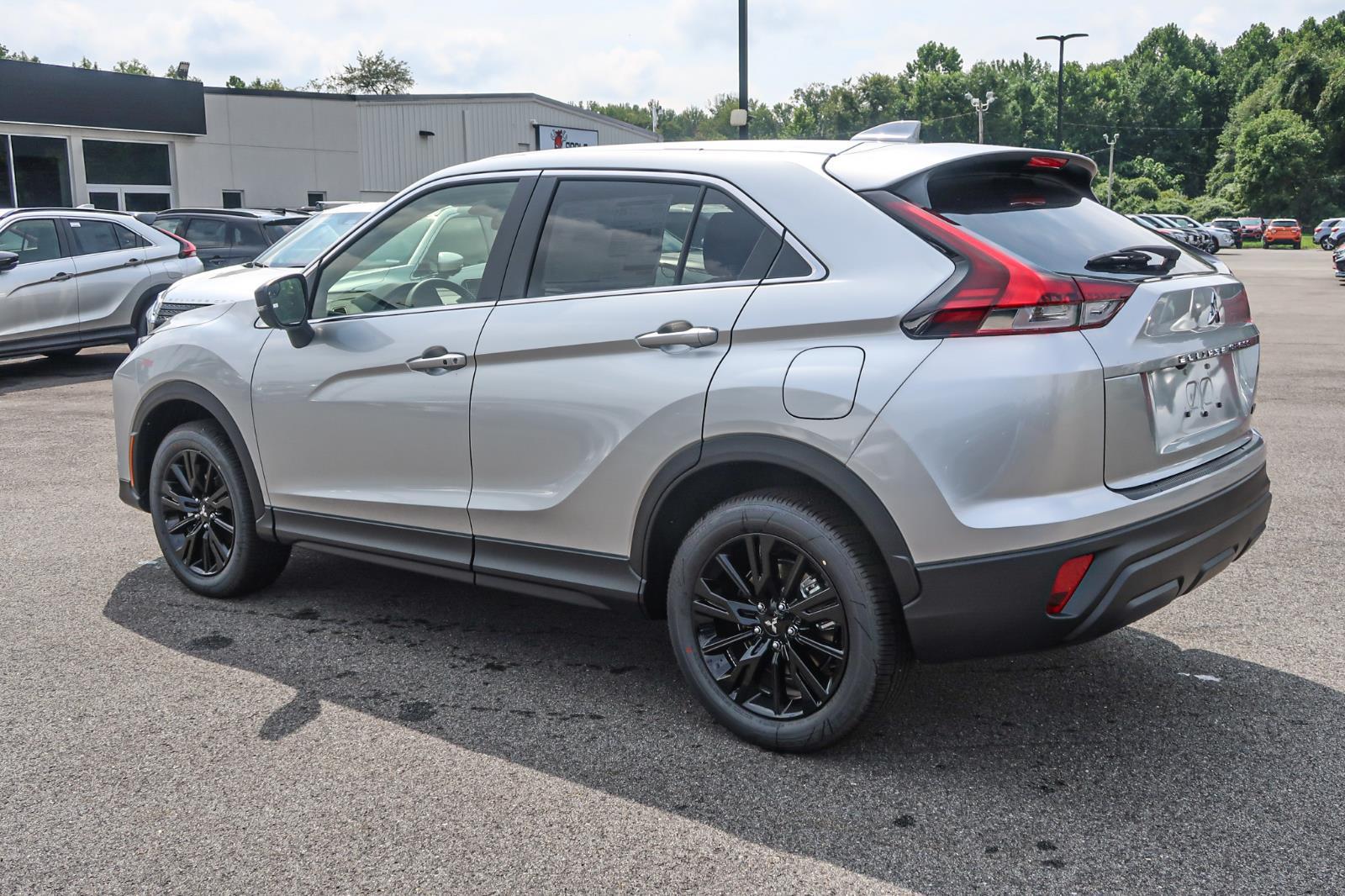 2025 Mitsubishi Eclipse Cross LE