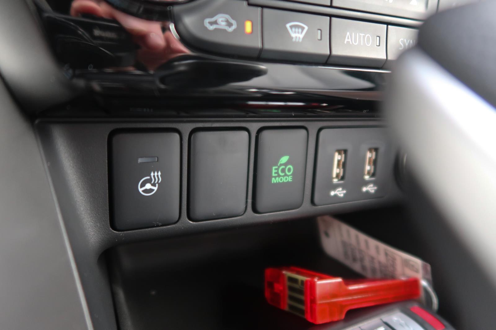 2025 Mitsubishi Eclipse Cross SE
