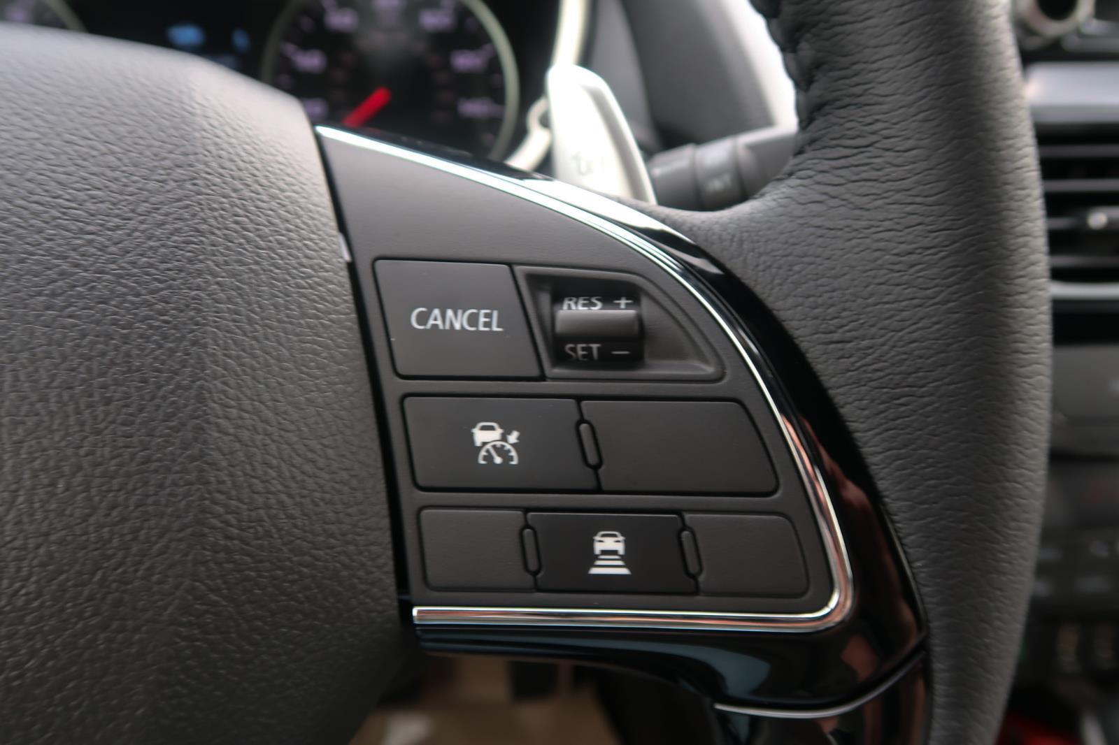 2025 Mitsubishi Eclipse Cross SE