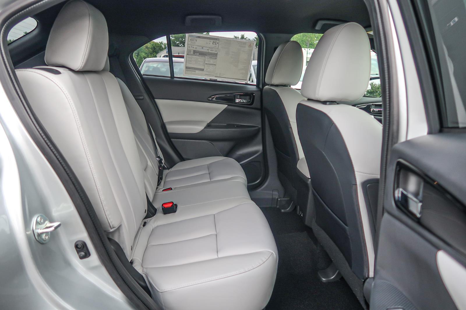 2025 Mitsubishi Eclipse Cross SE