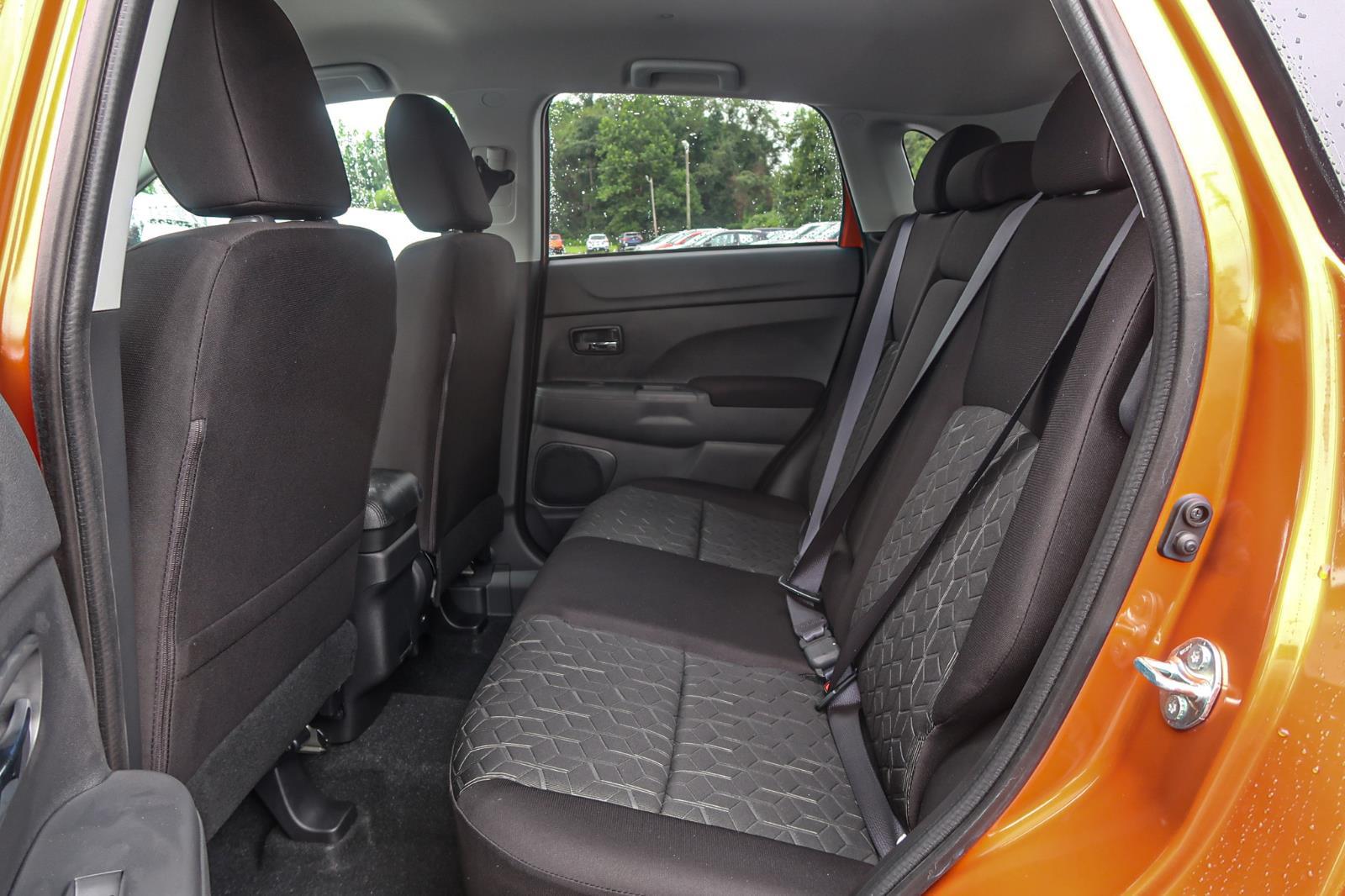 2025 Mitsubishi Outlander Sport ES