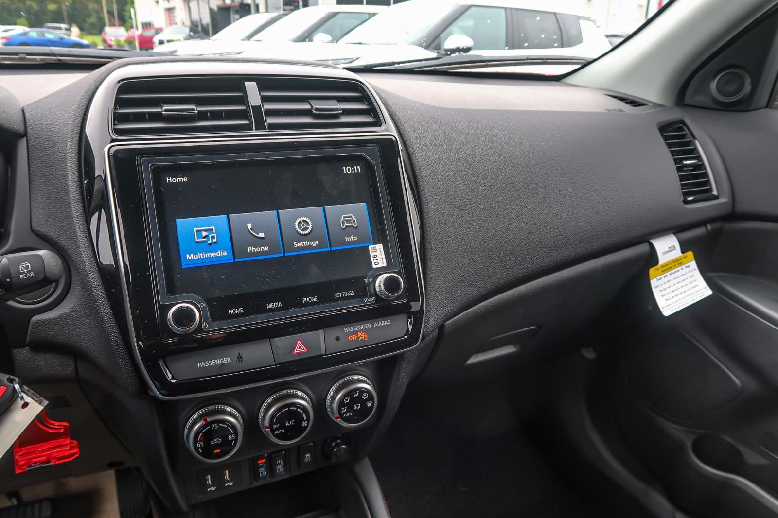 2025 Mitsubishi Outlander Sport LE
