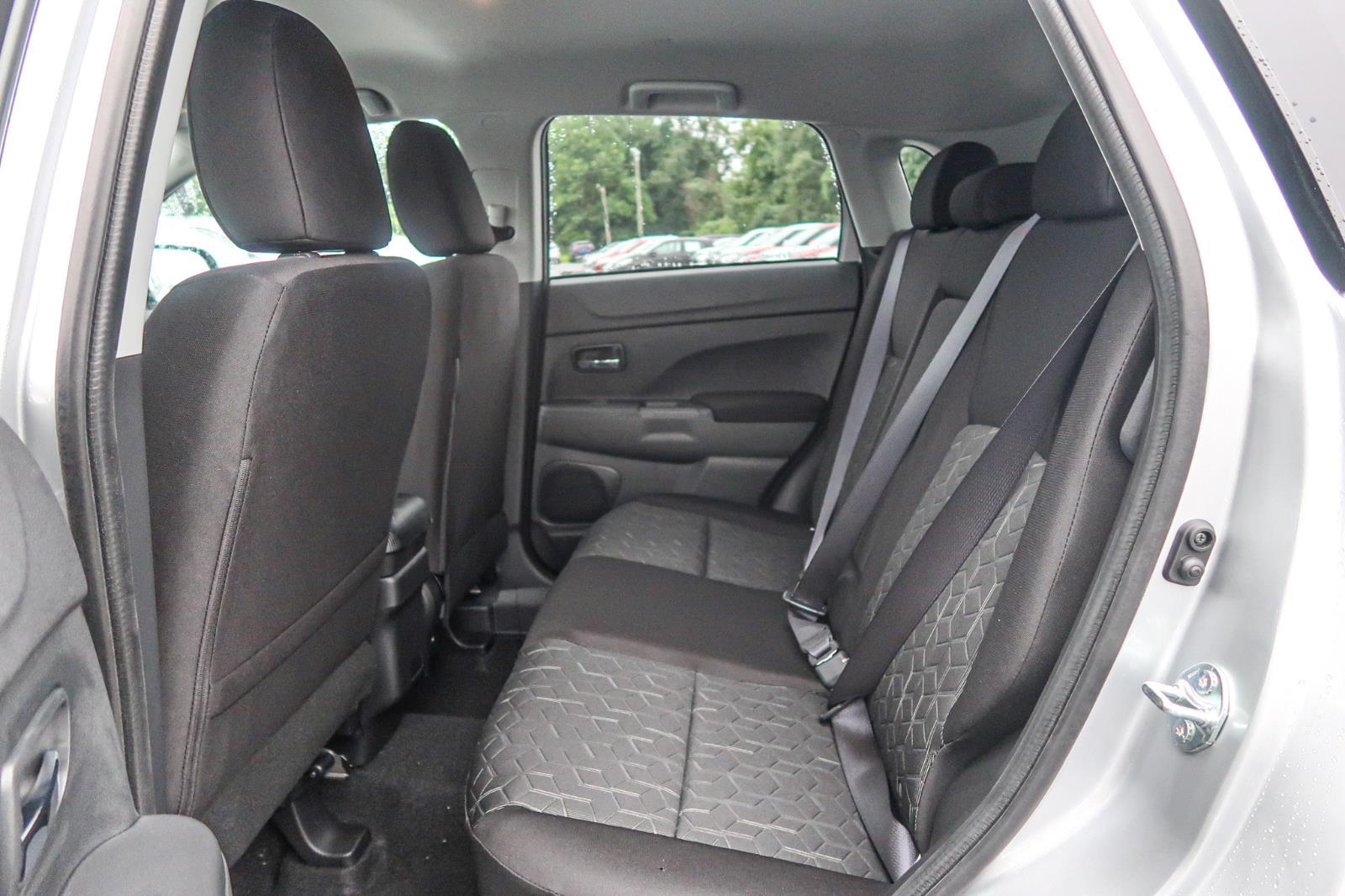 2025 Mitsubishi Outlander Sport ES