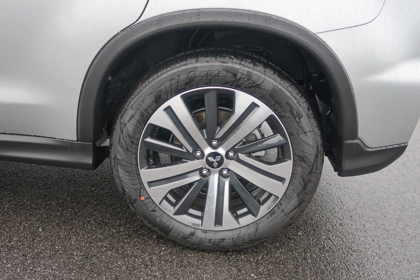 2025 Mitsubishi Outlander Sport ES