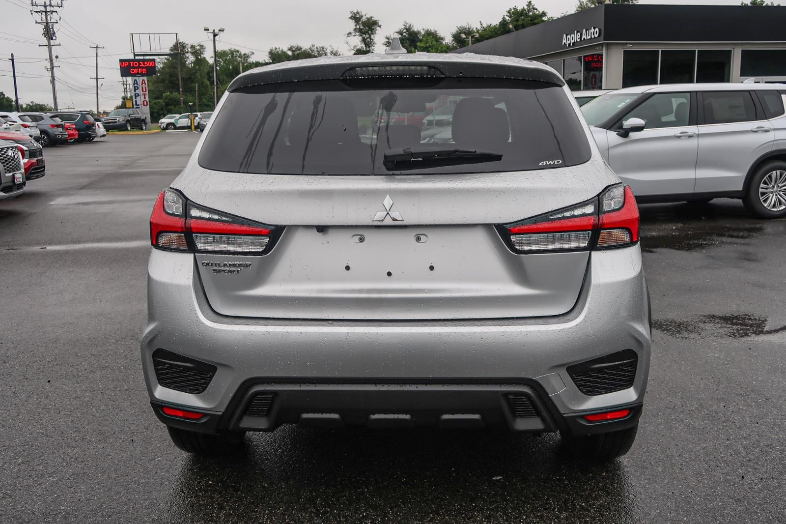 2025 Mitsubishi Outlander Sport ES