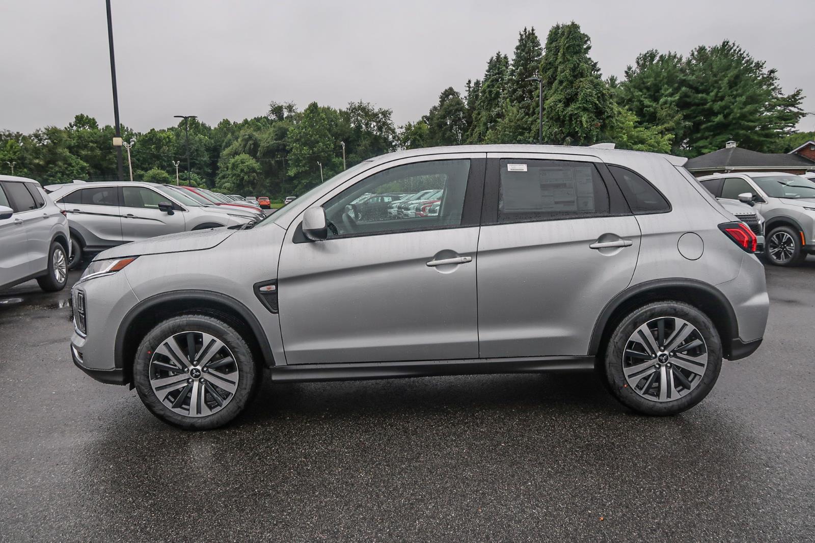 2025 Mitsubishi Outlander Sport ES