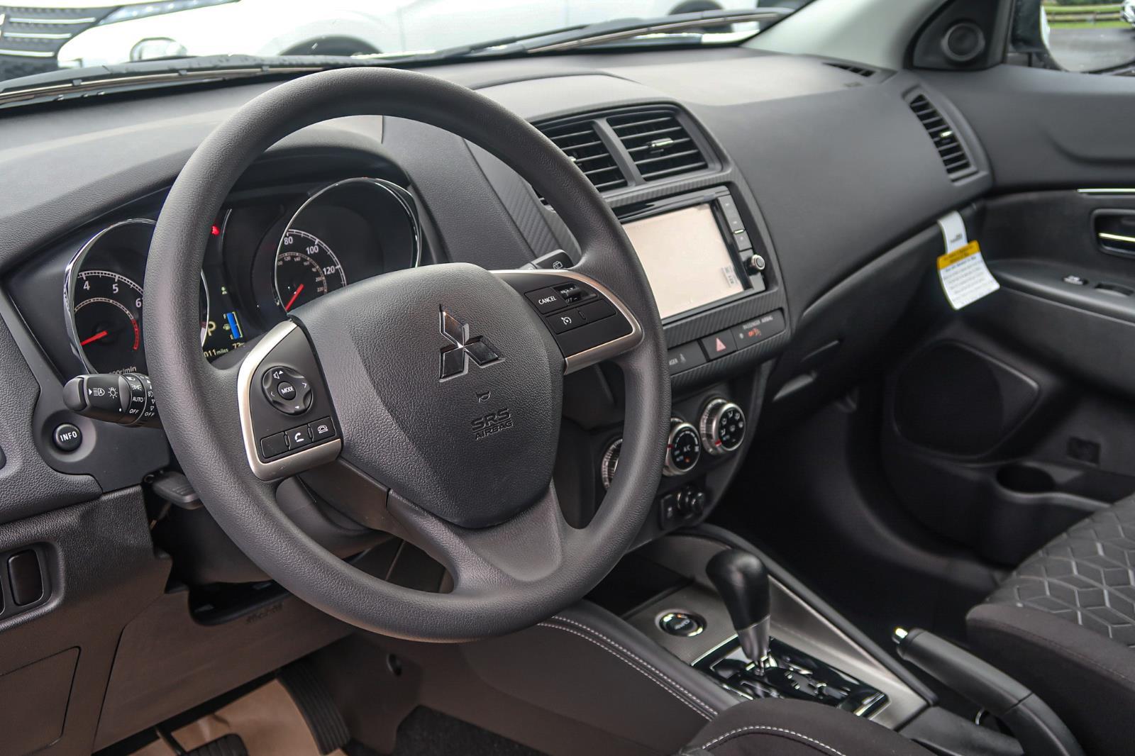 2025 Mitsubishi Outlander Sport ES