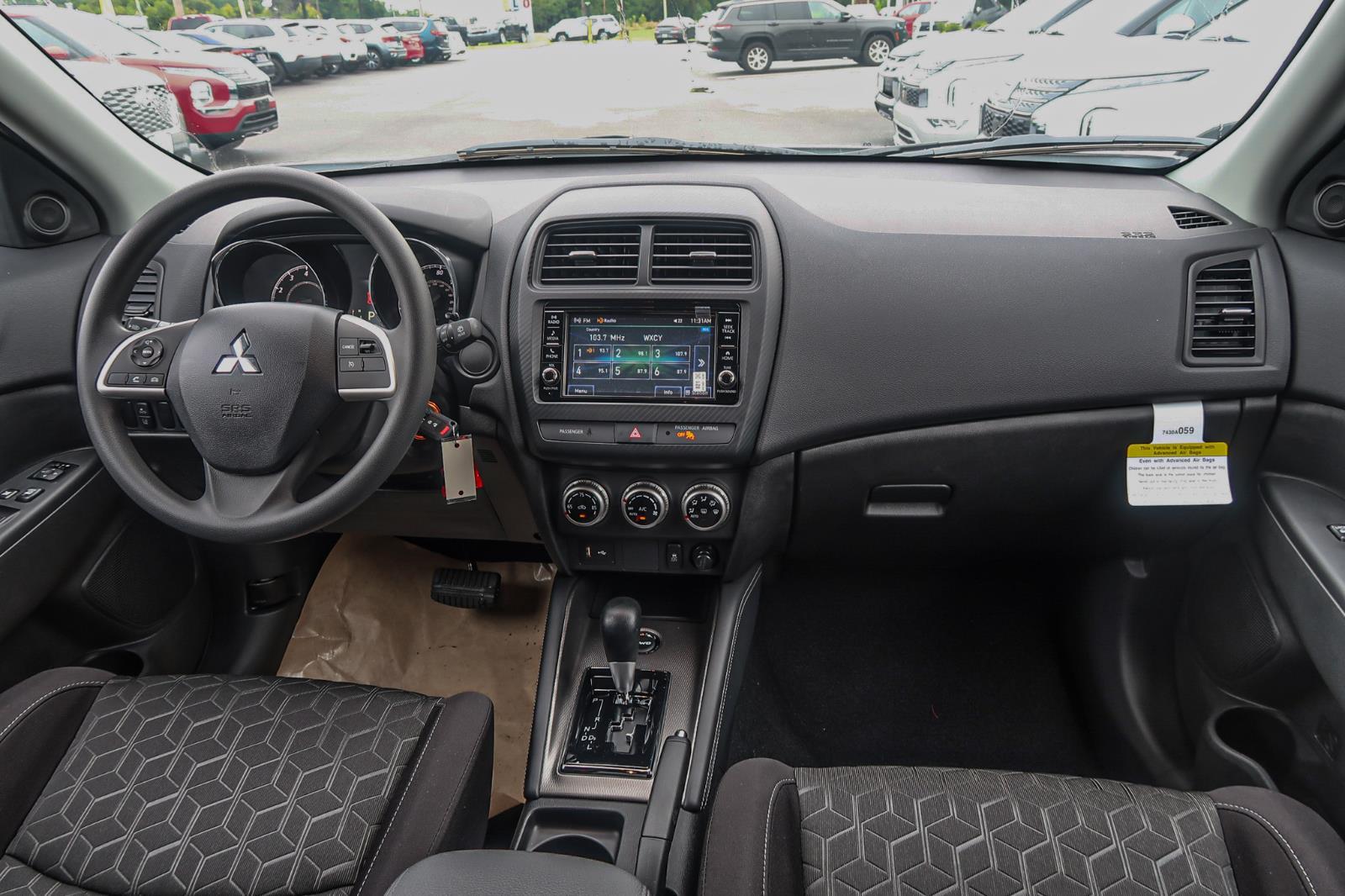 2025 Mitsubishi Outlander Sport ES