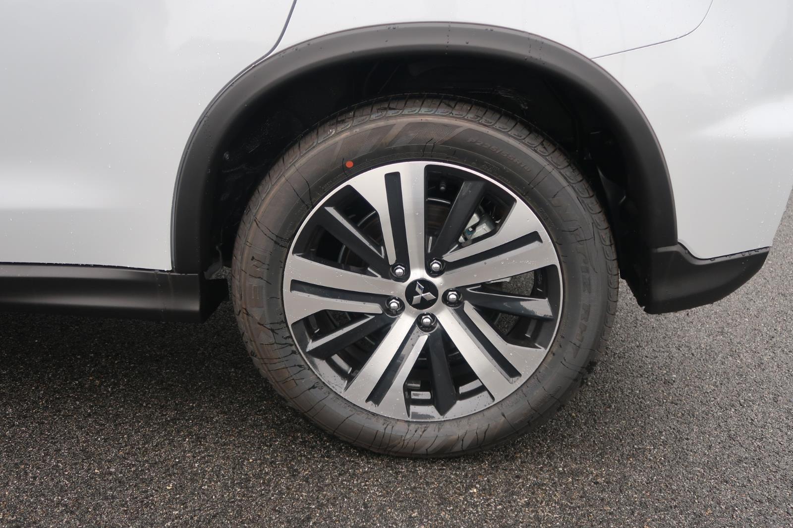 2025 Mitsubishi Outlander Sport ES