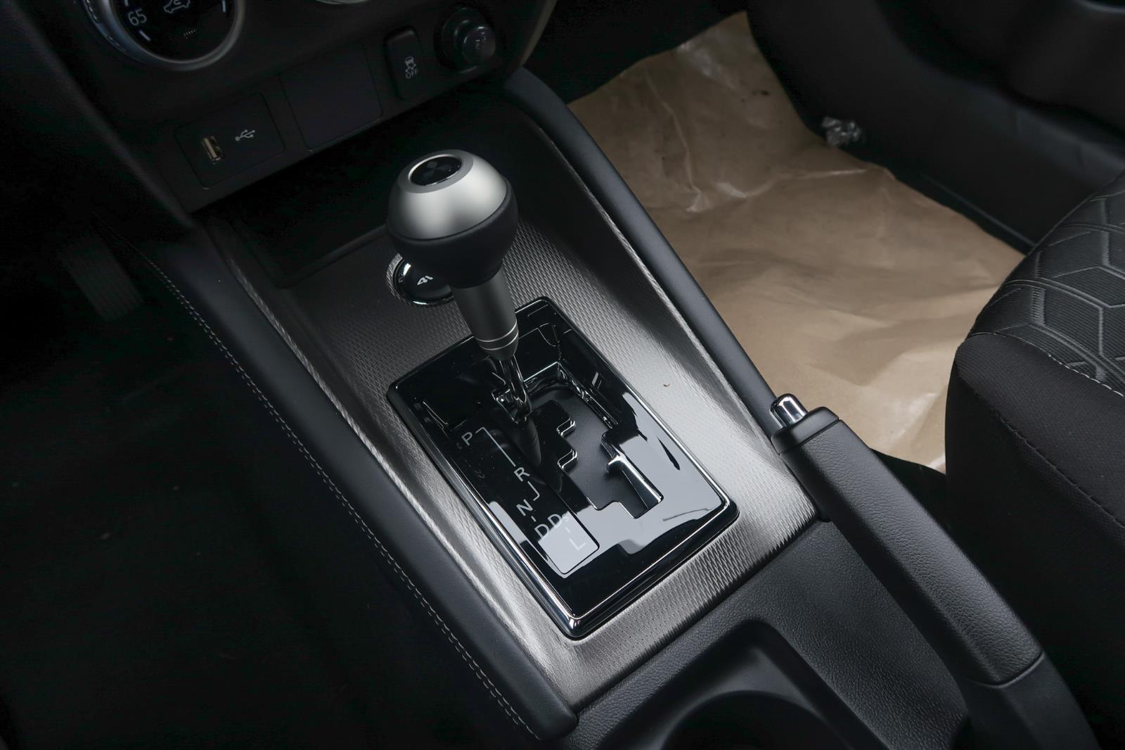 2025 Mitsubishi Outlander Sport ES