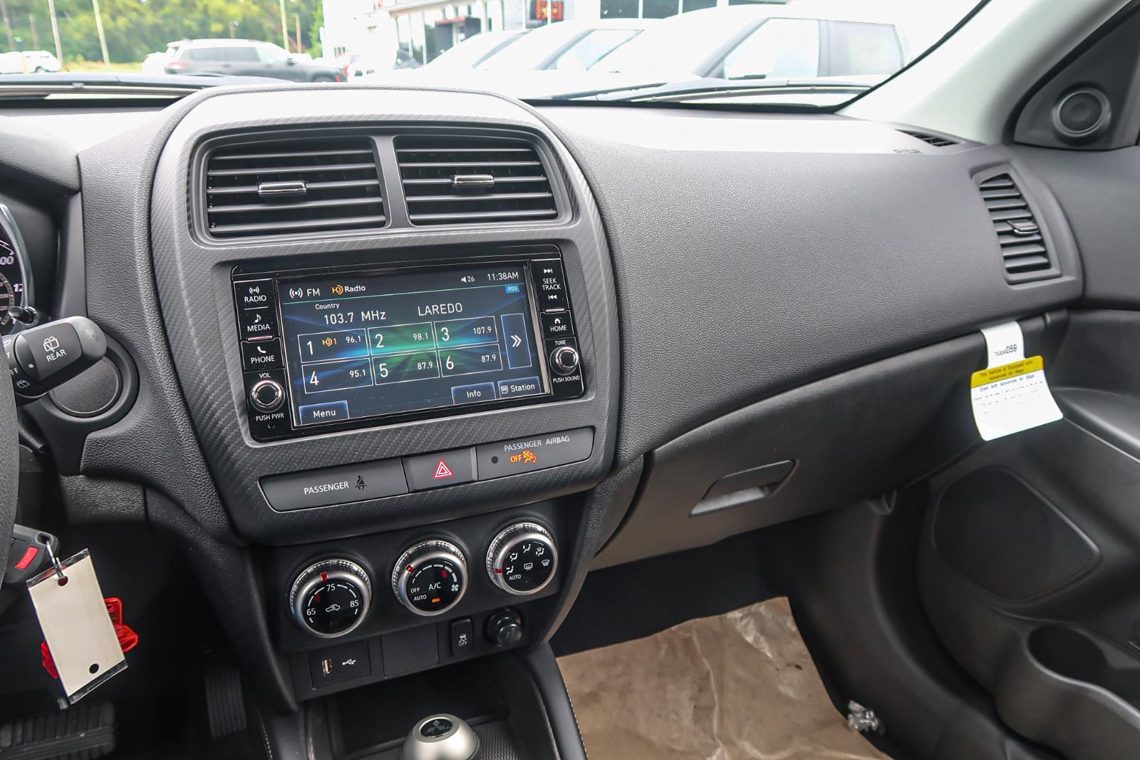 2025 Mitsubishi Outlander Sport ES