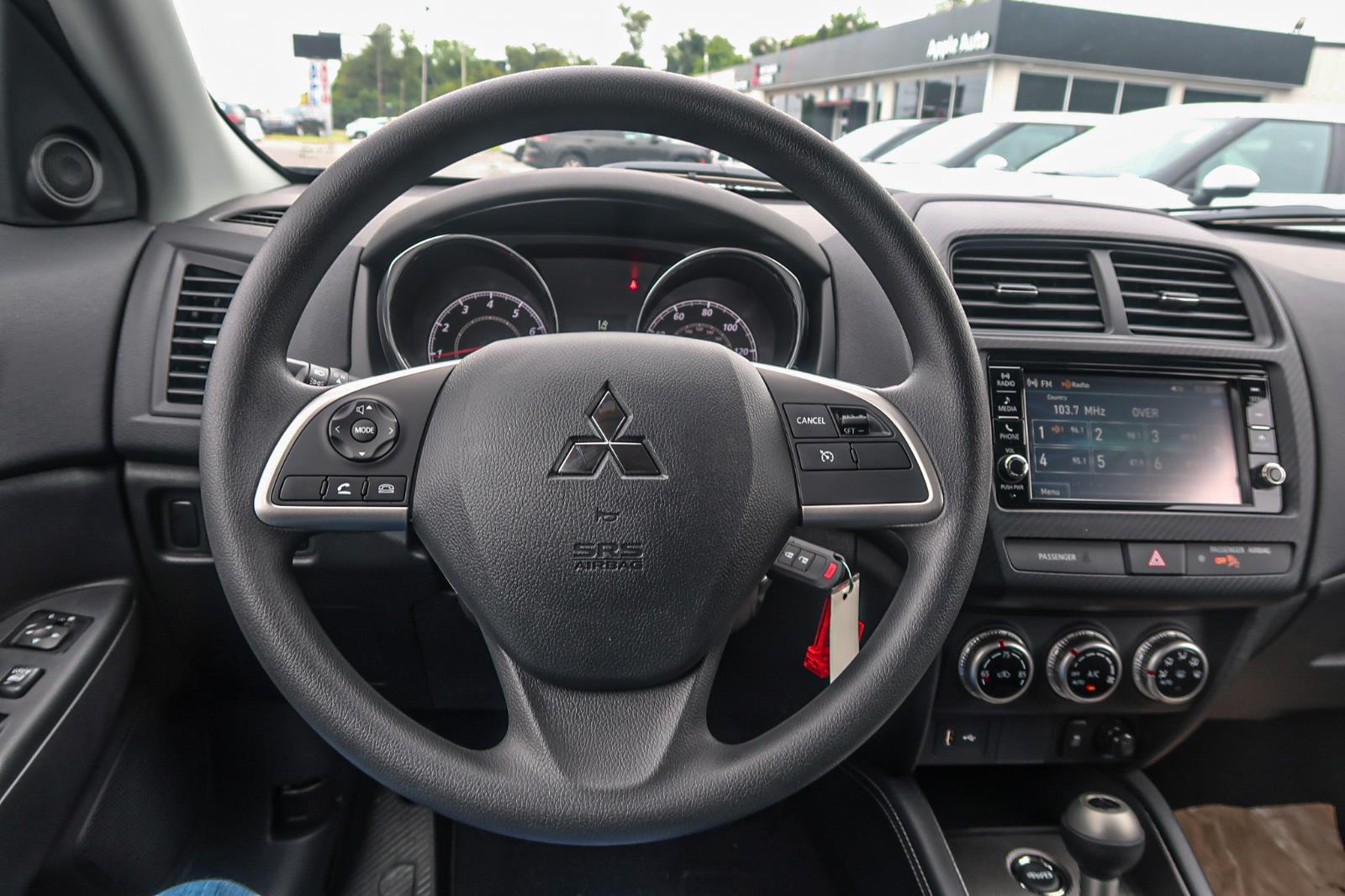 2025 Mitsubishi Outlander Sport ES
