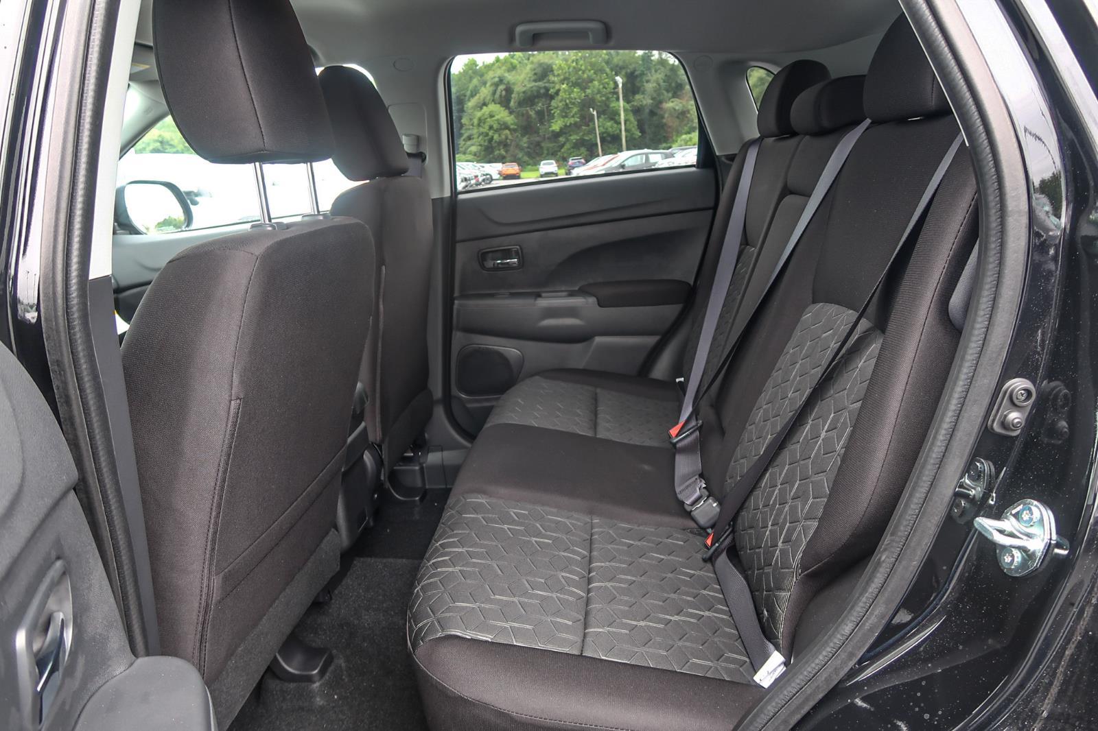 2025 Mitsubishi Outlander Sport ES
