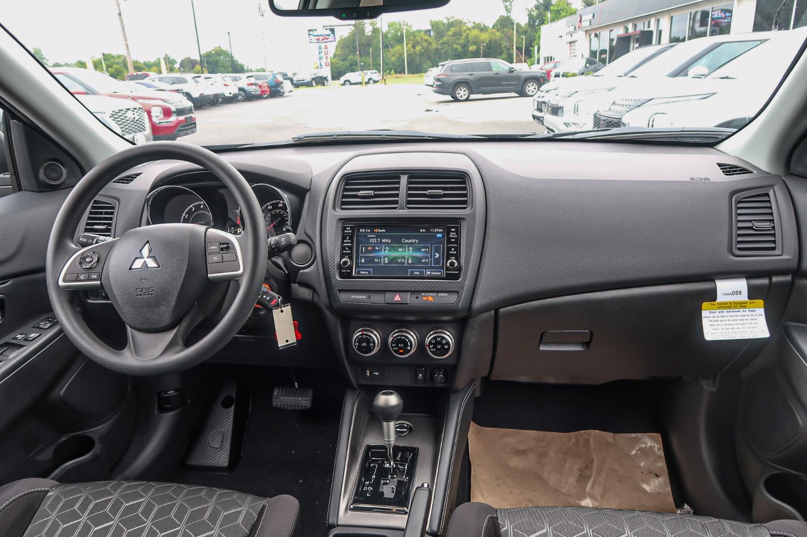 2025 Mitsubishi Outlander Sport ES